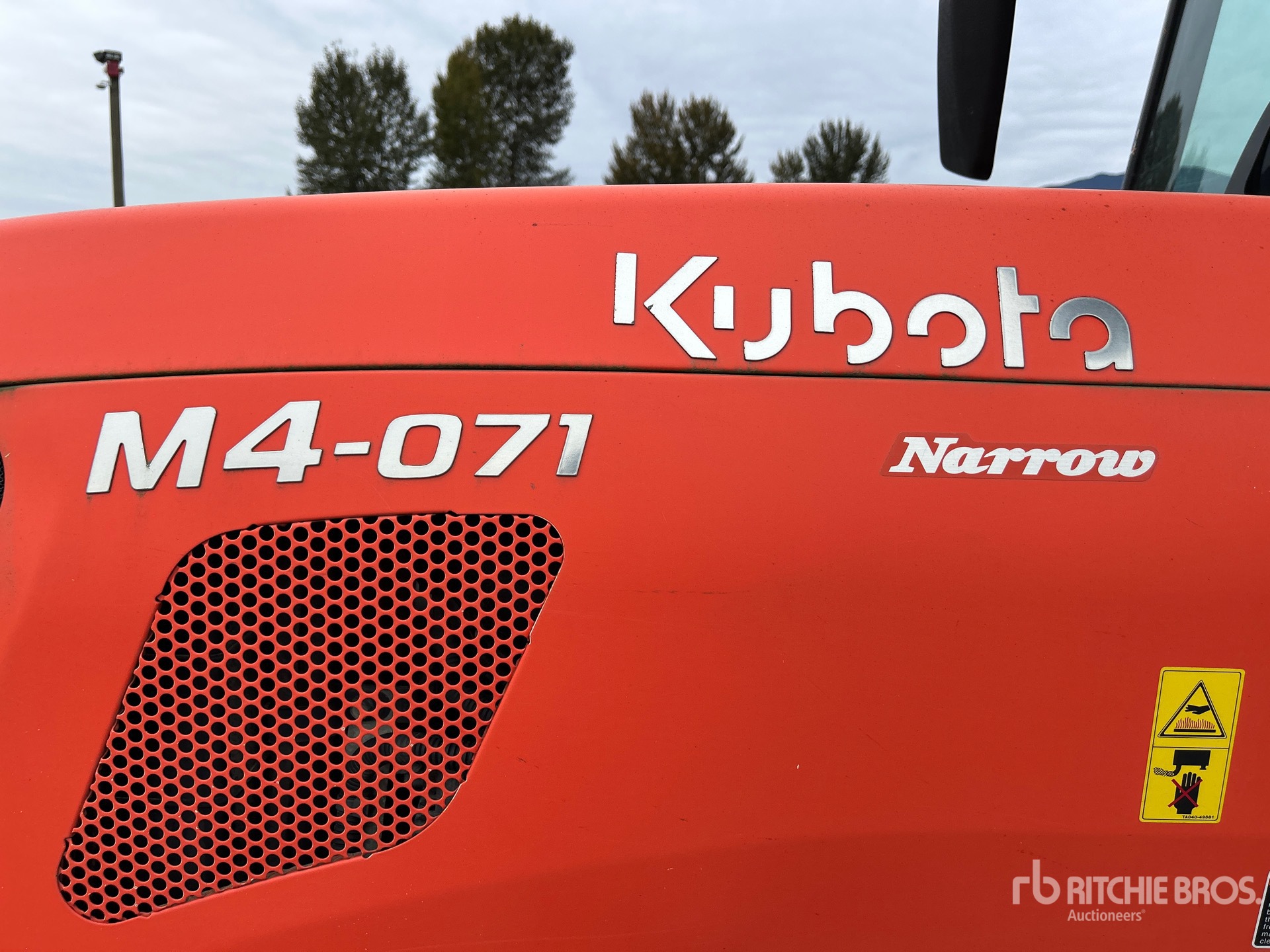2021 Kubota M4-071