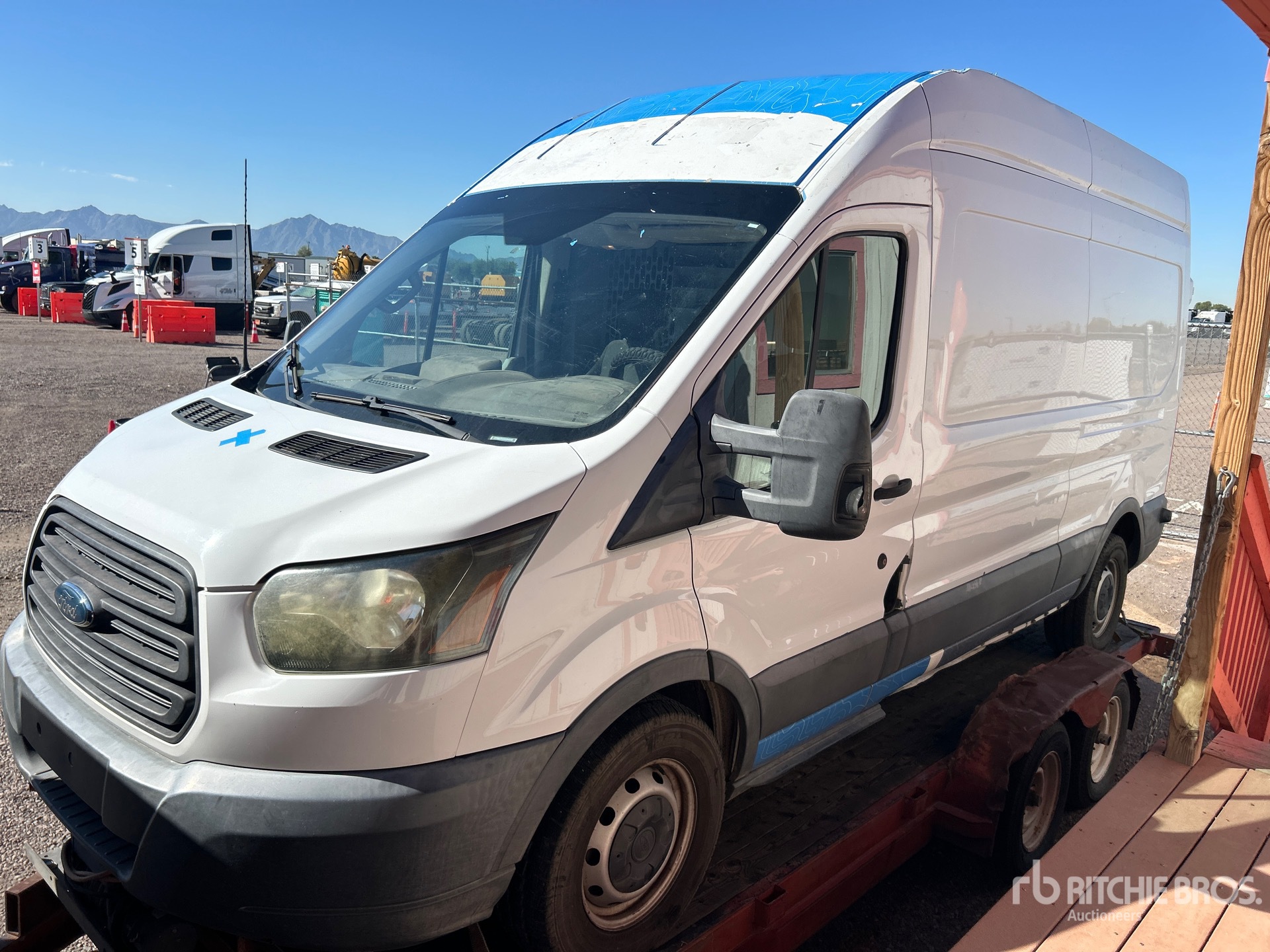 Photo of 2016 Ford TRANSIT