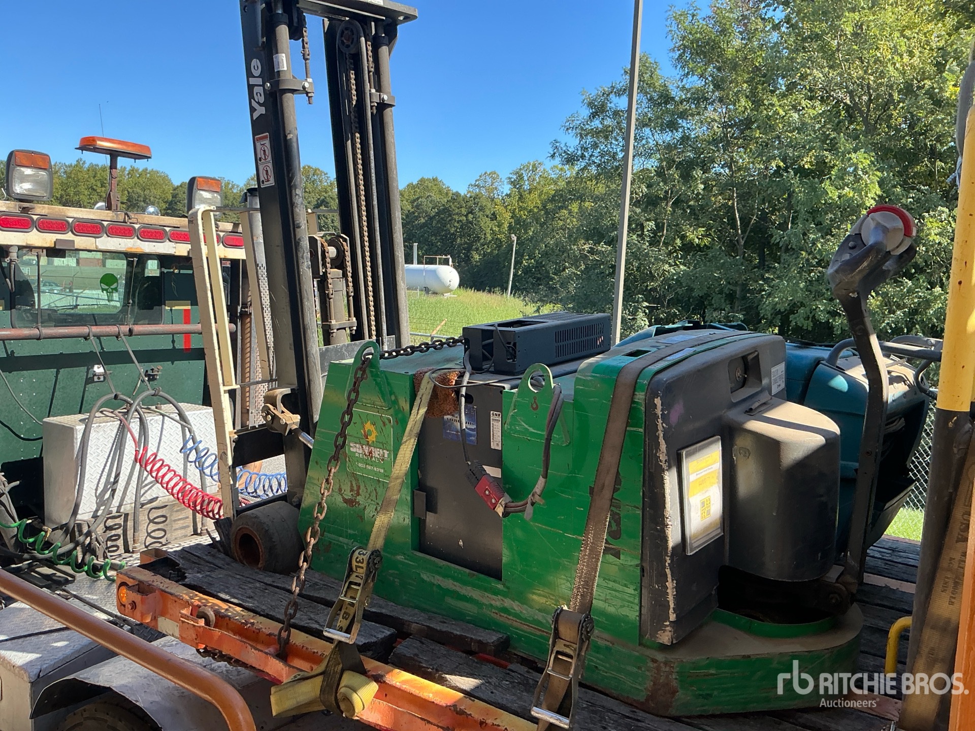 Yale 4000 LB