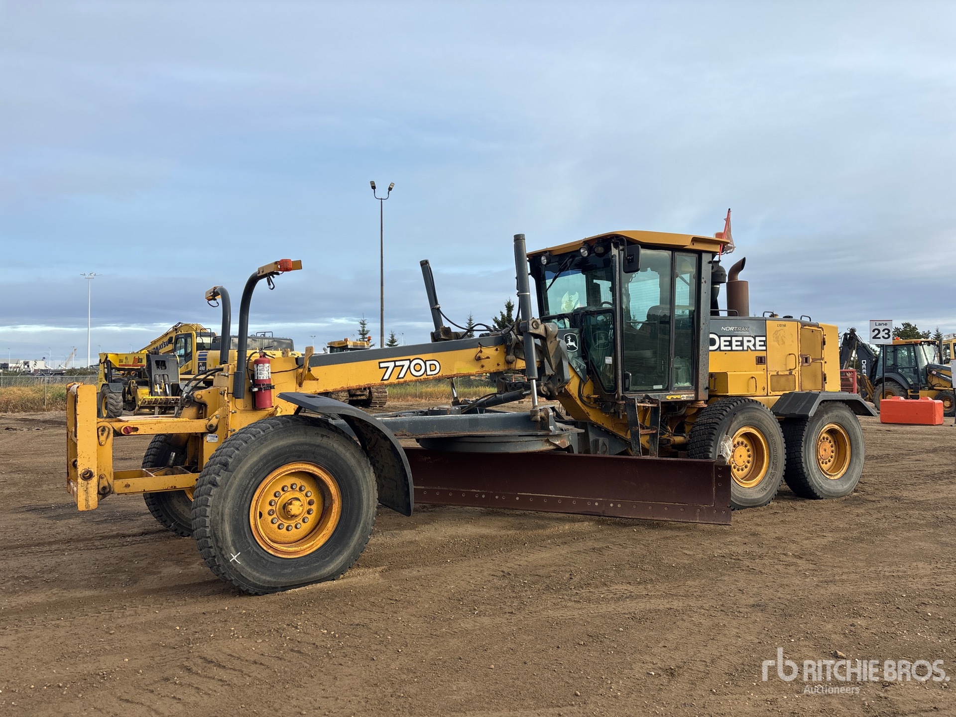 2006 John Deere 770D