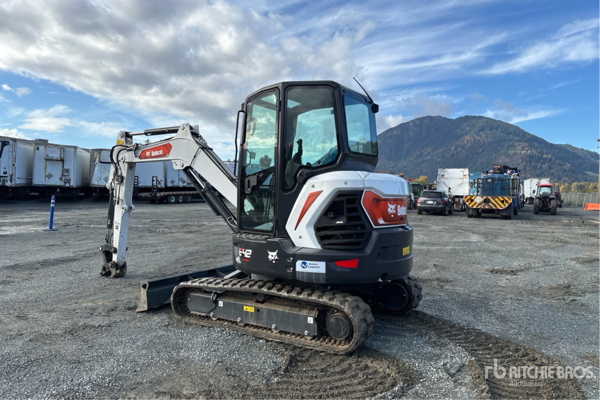 2023 Bobcat E42