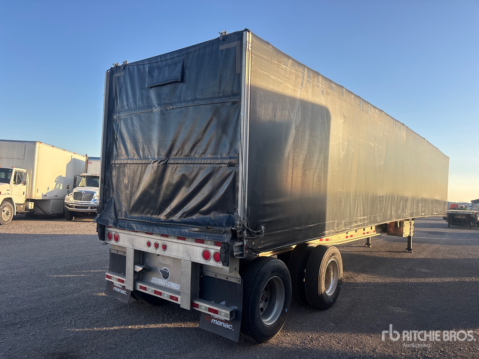 2014 Manac 48 FT T/A SPREAD AXLE