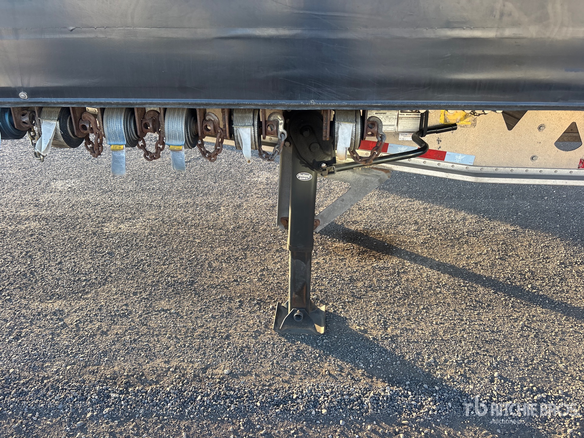 2014 Manac 48 FT T/A SPREAD AXLE