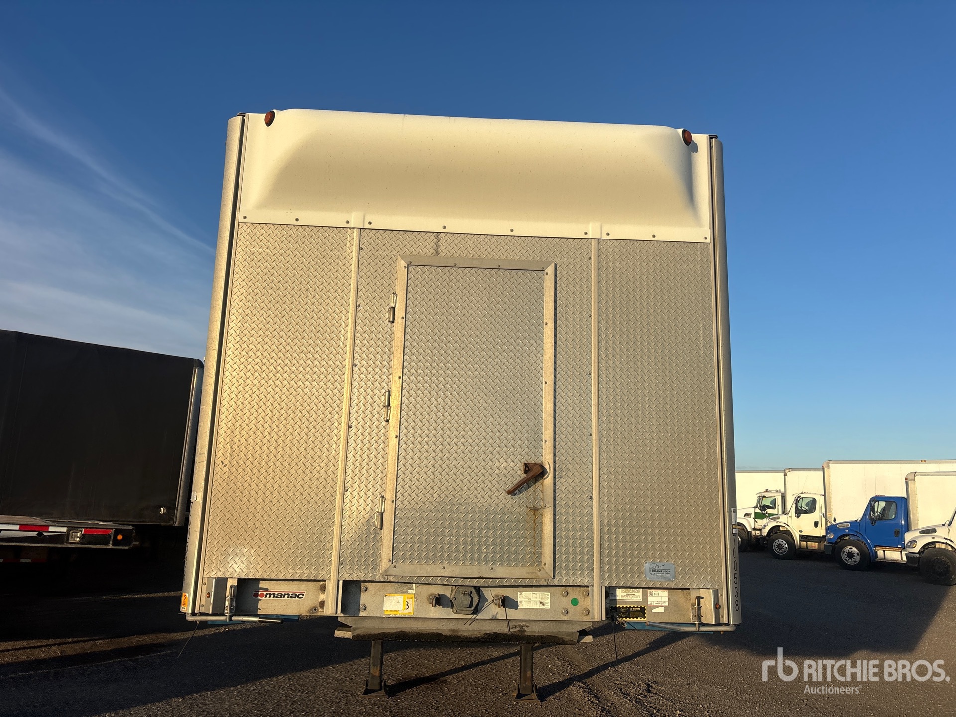 2014 Manac 48 FT T/A SPREAD AXLE