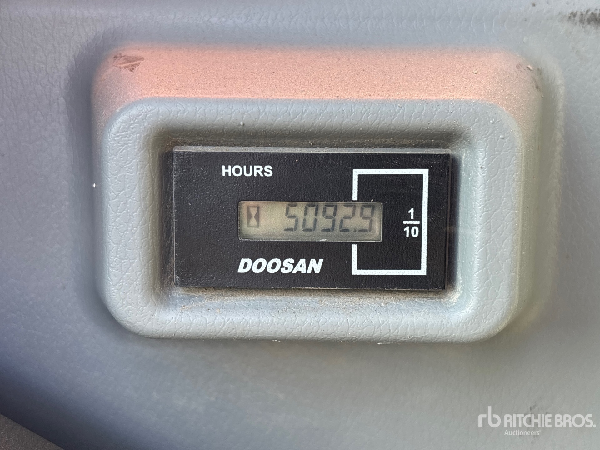 2020 Doosan DX235LCR-5
