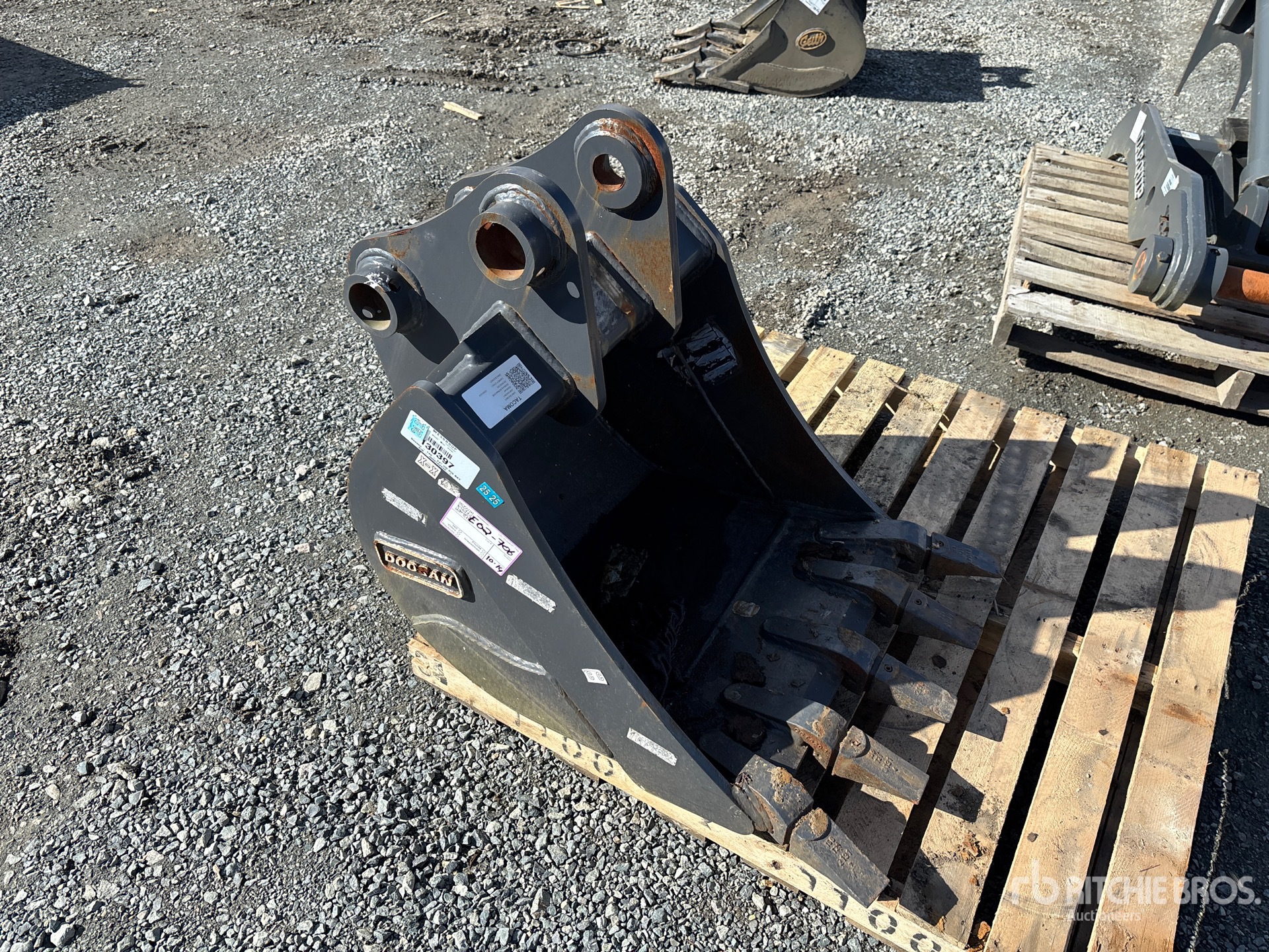 Doosan 24 IN DIGGING (UNUSED)