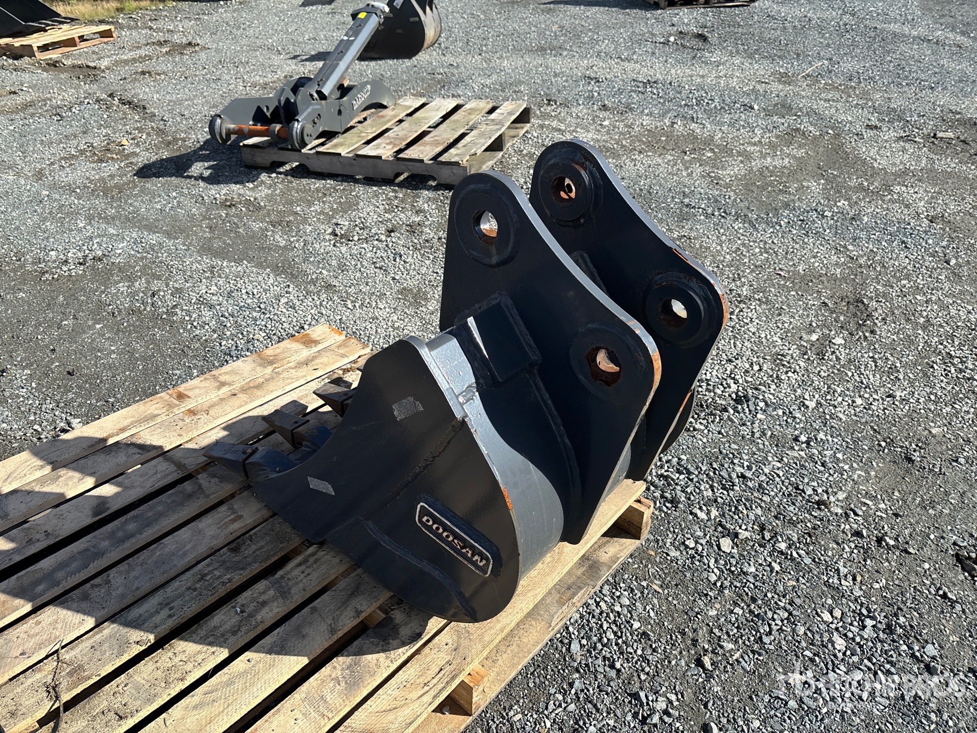 Doosan 24 IN DIGGING (UNUSED)