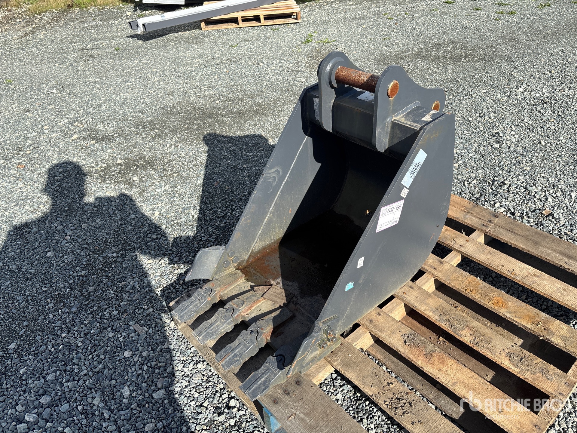 Photo of Doosan 20 in Digging (Unused)
