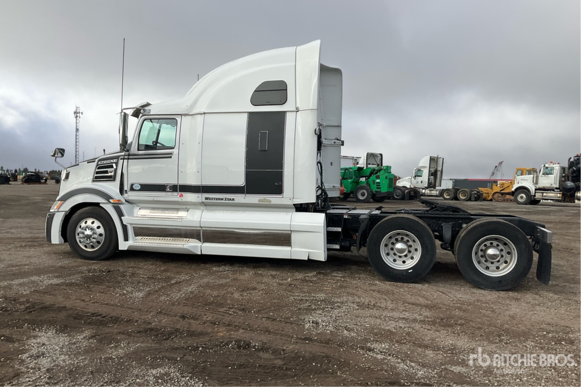 2020 Western Star 5700XE