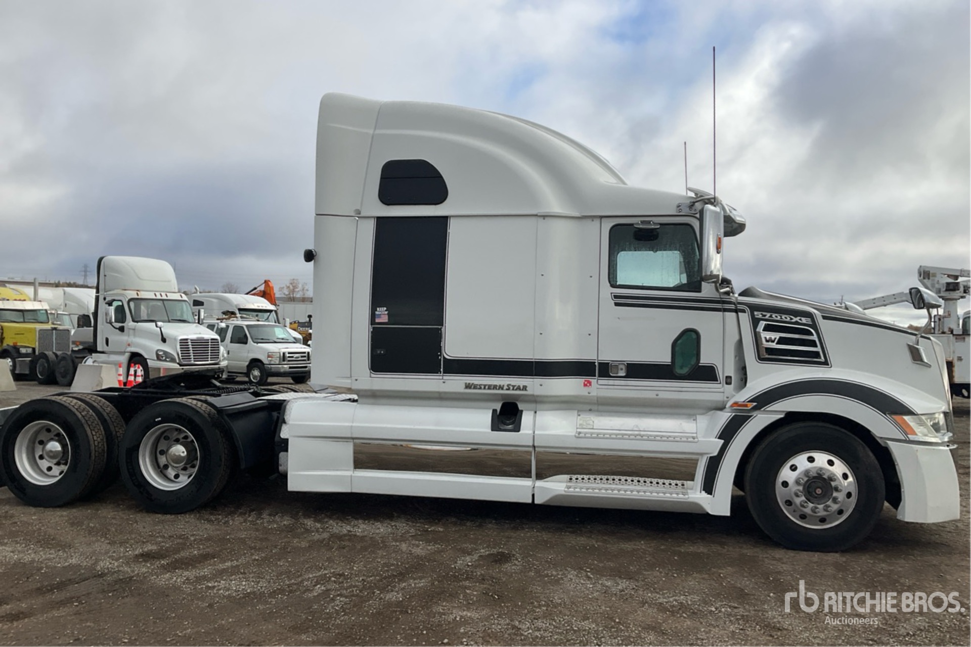 2020 Western Star 5700XE