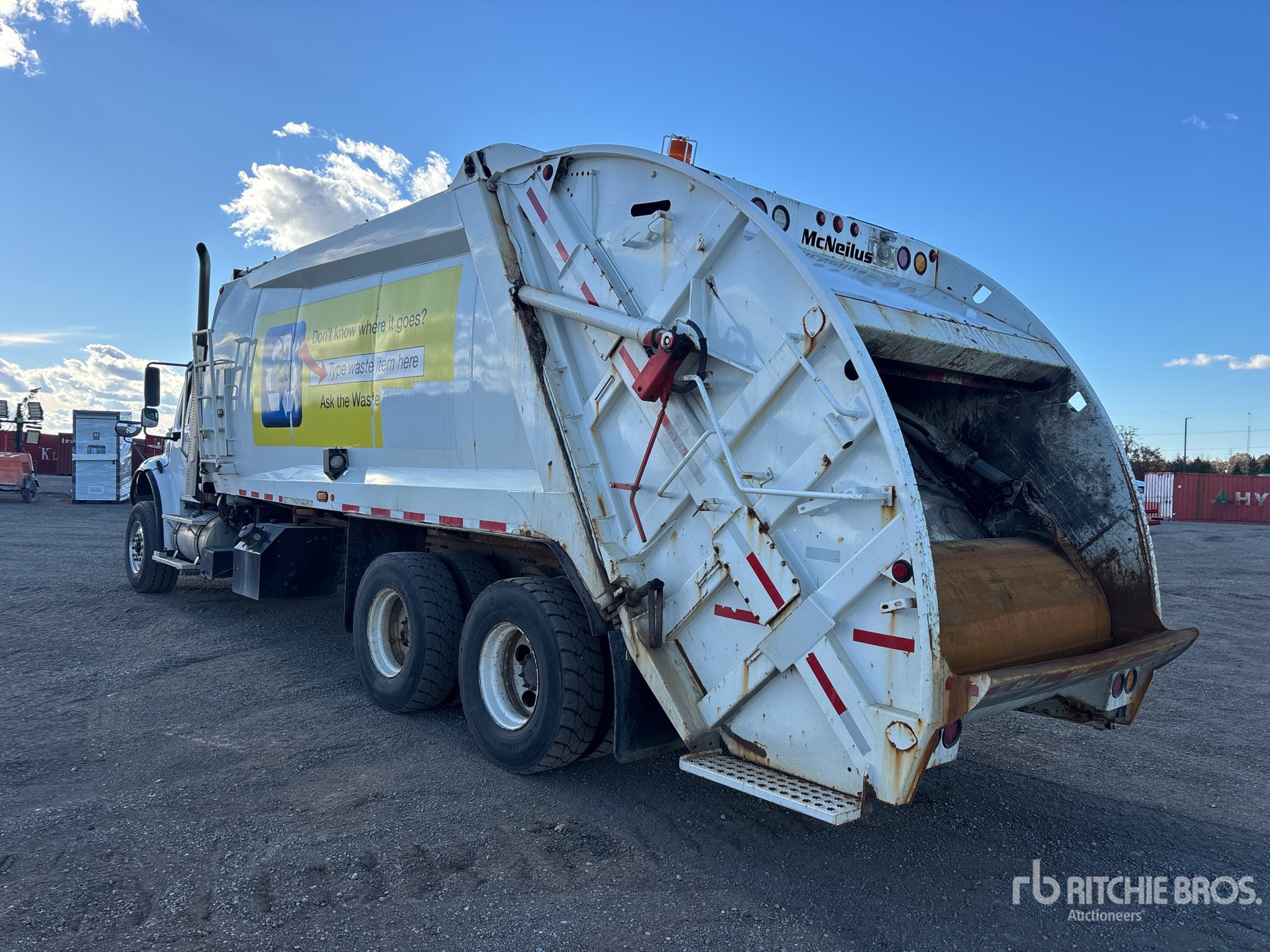 2017 Freightliner M2 106