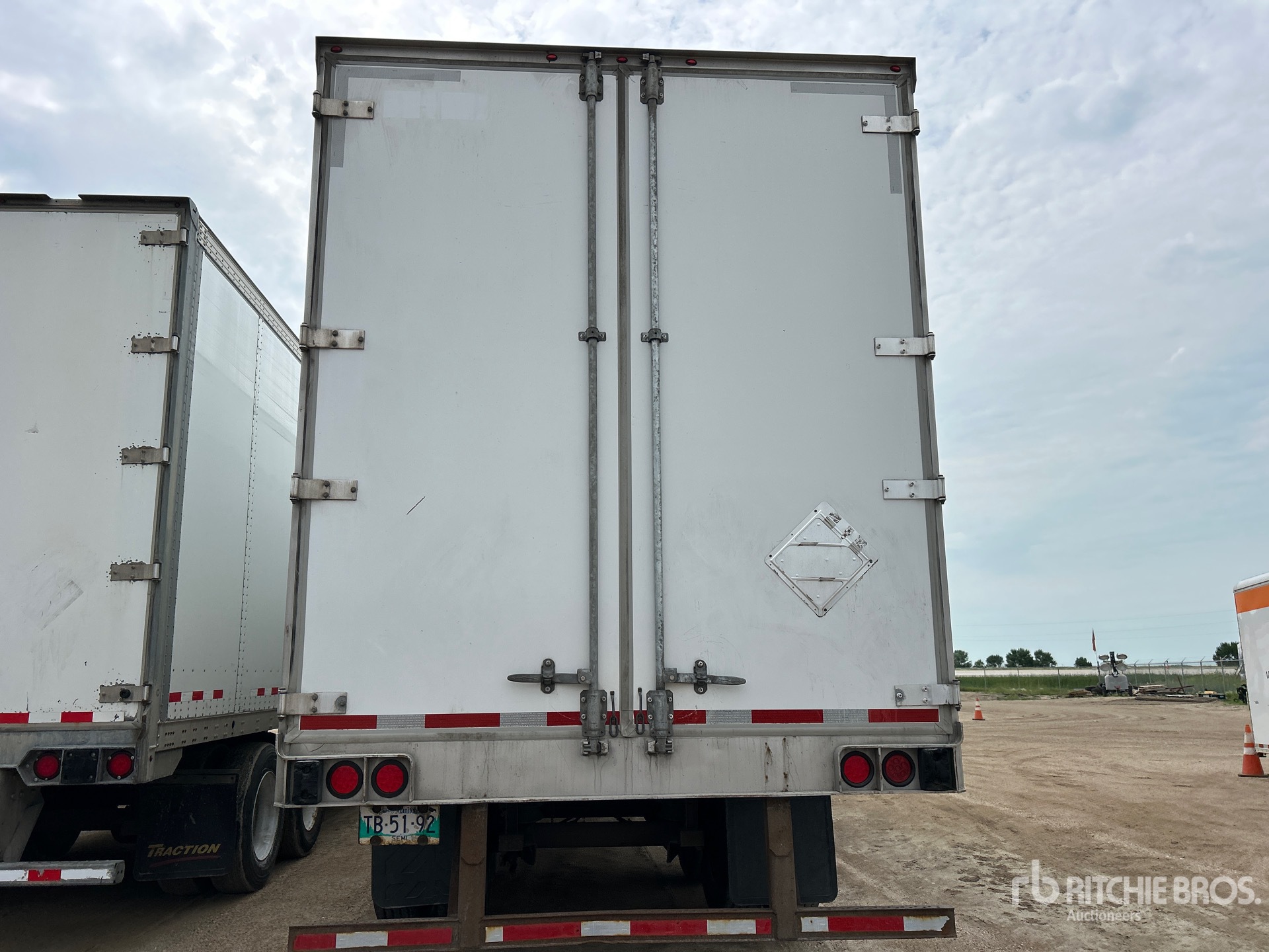 2019 Utility 4000D-X