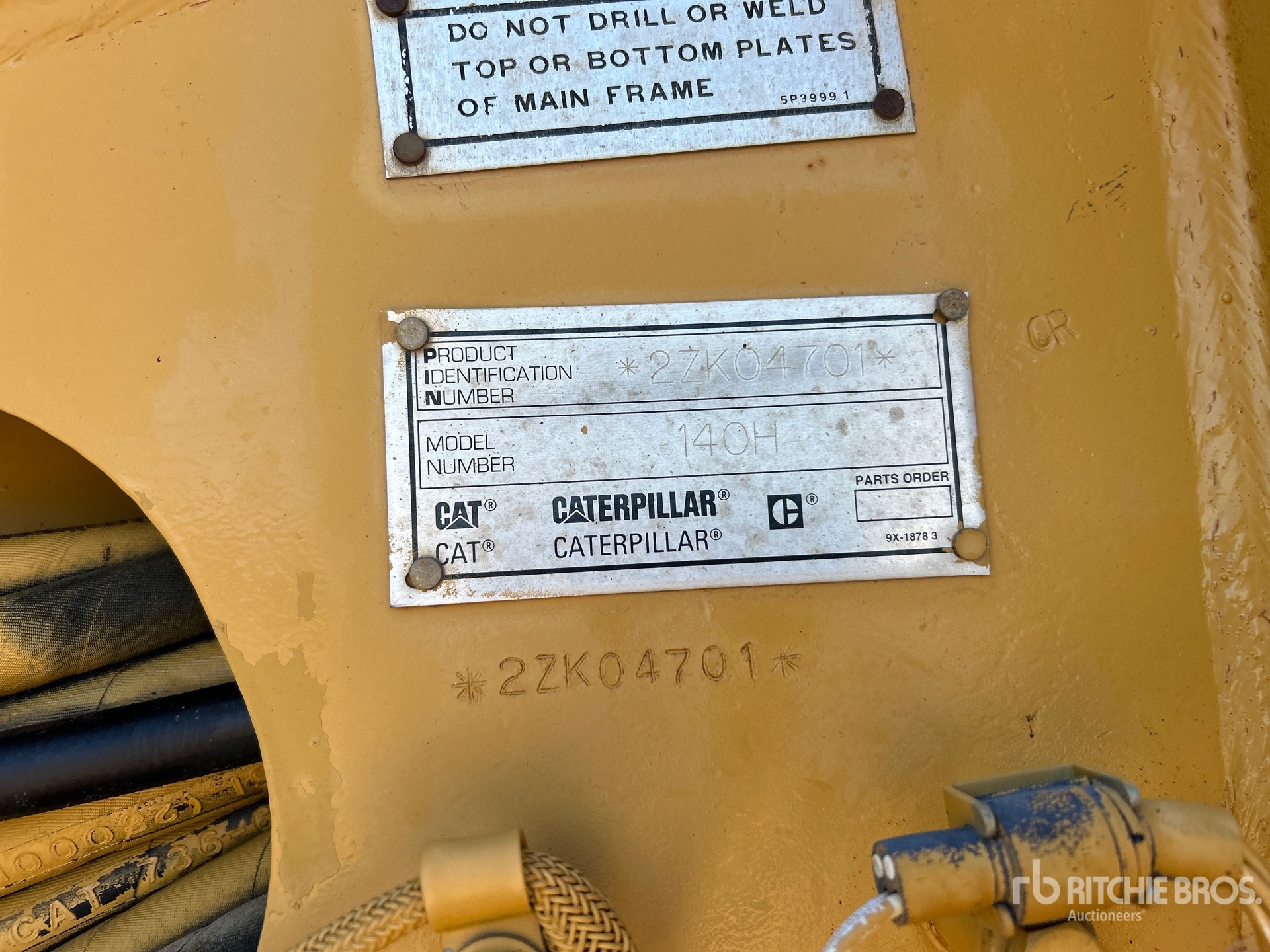 1999 Caterpillar 140H