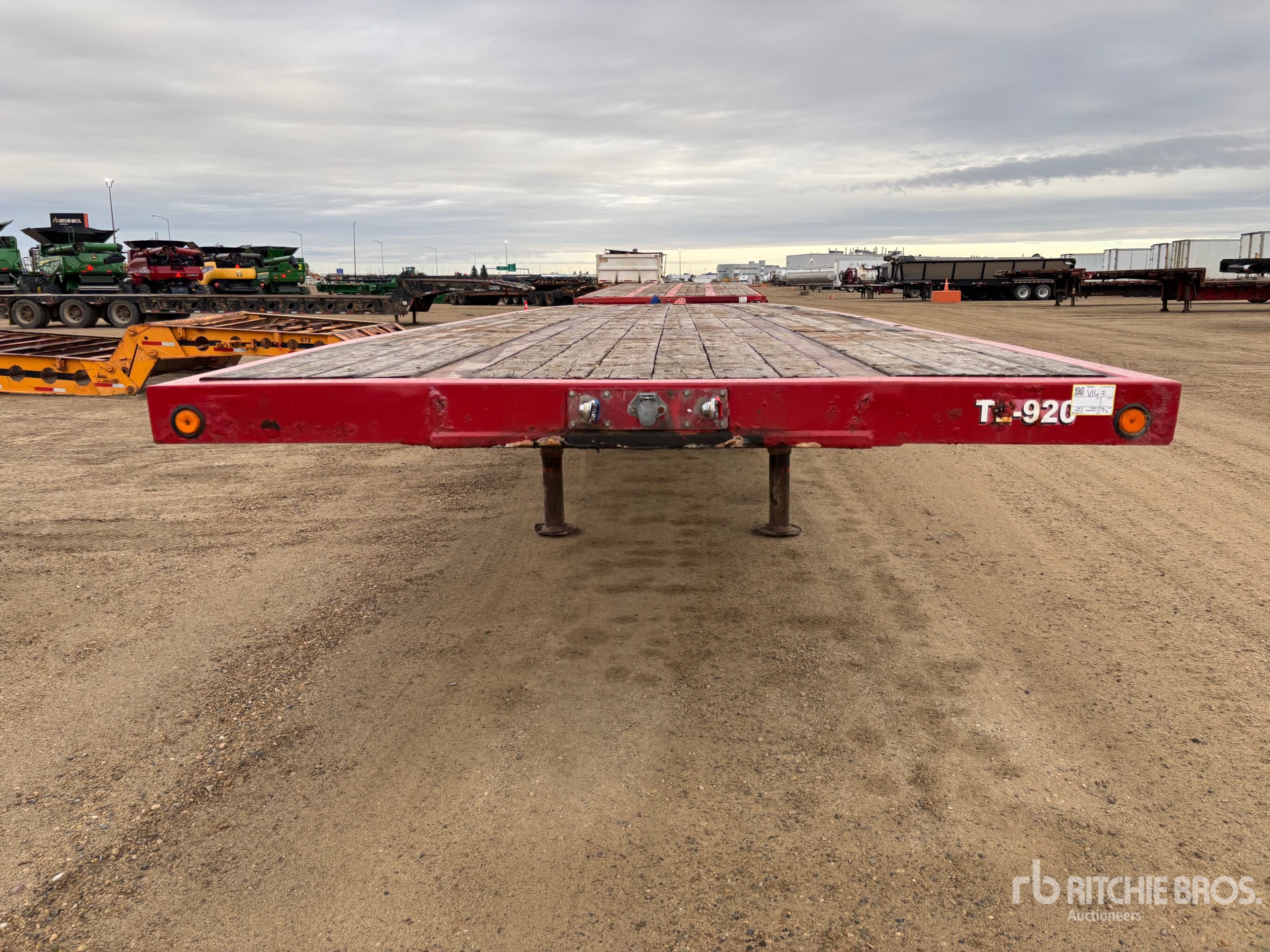 1999 Load King  32 FT SUPER B-TRAIN LEAD