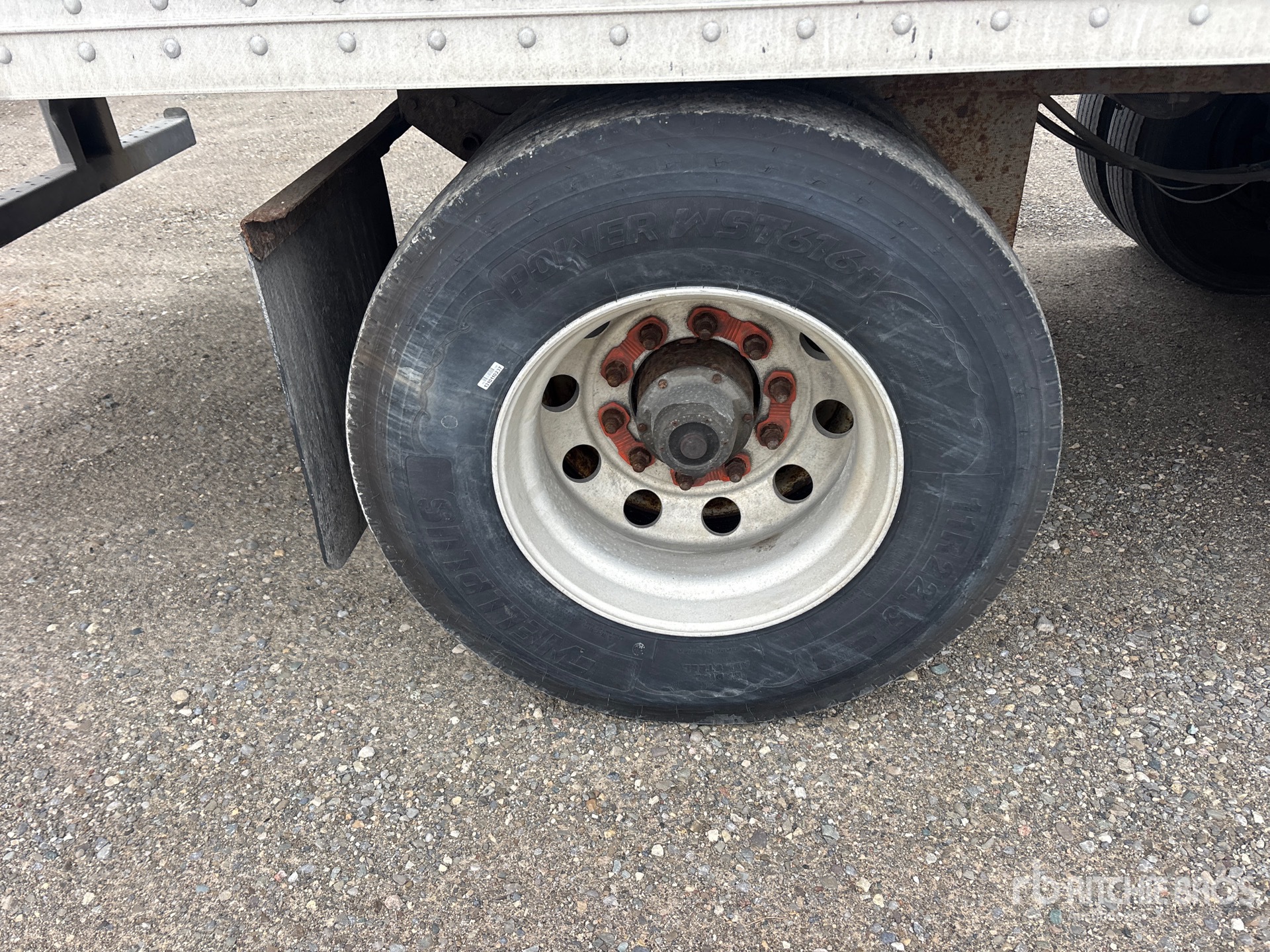 2016 Hyundai 53 FT X 102 IN T/A