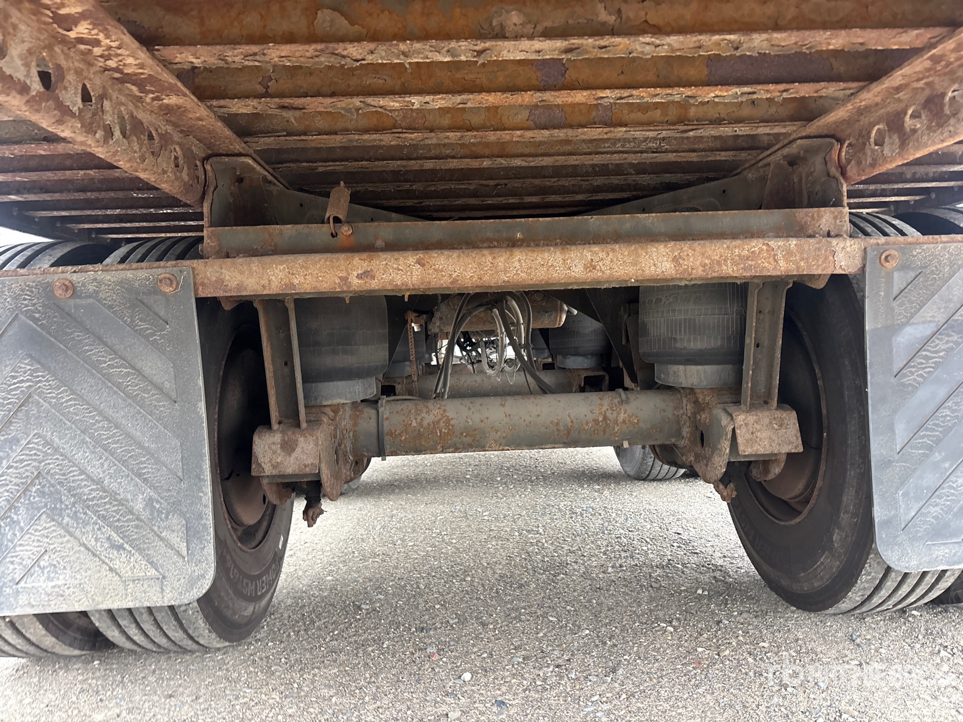 2016 Hyundai 53 FT X 102 IN T/A