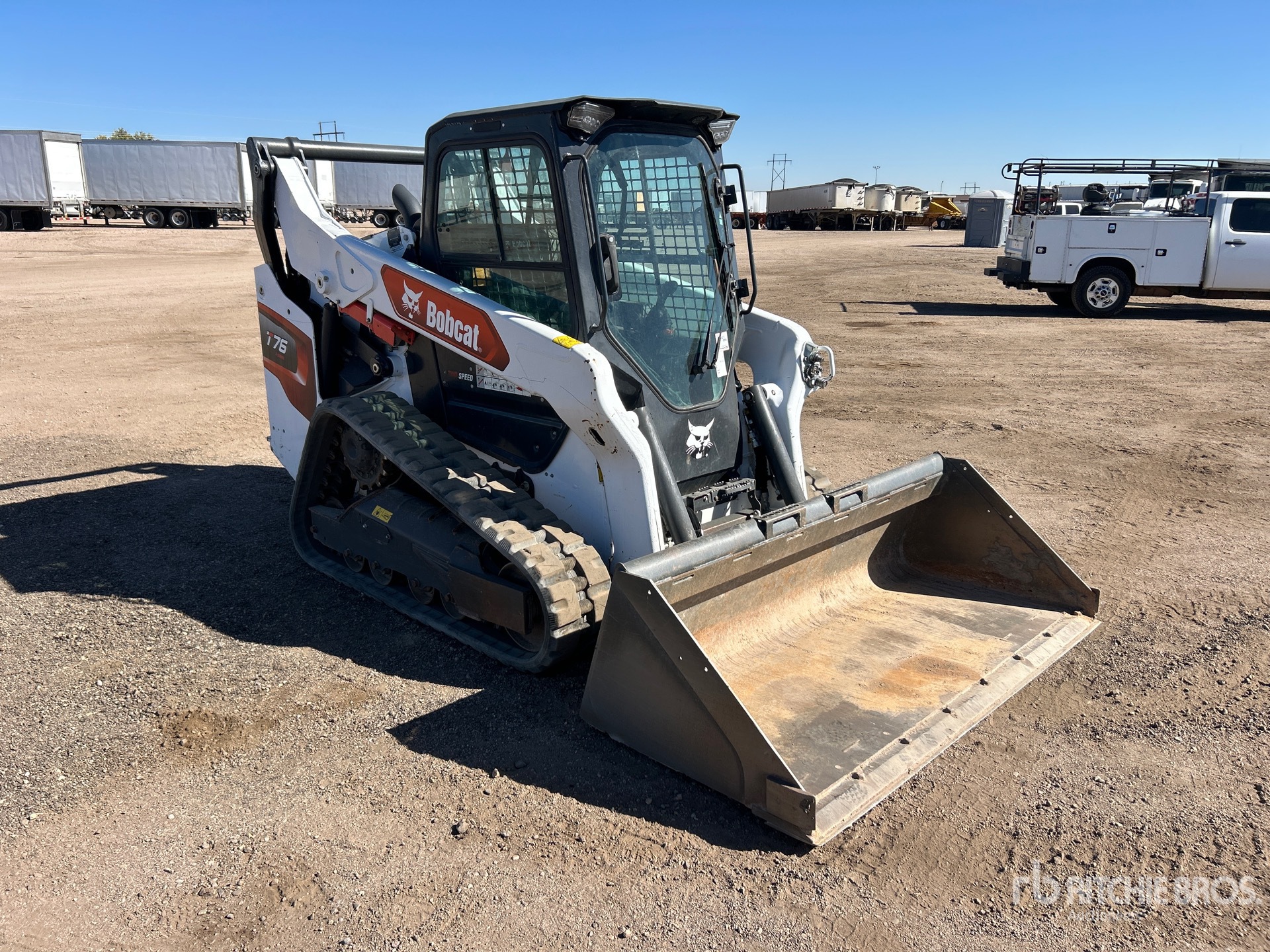 2022 Bobcat T76