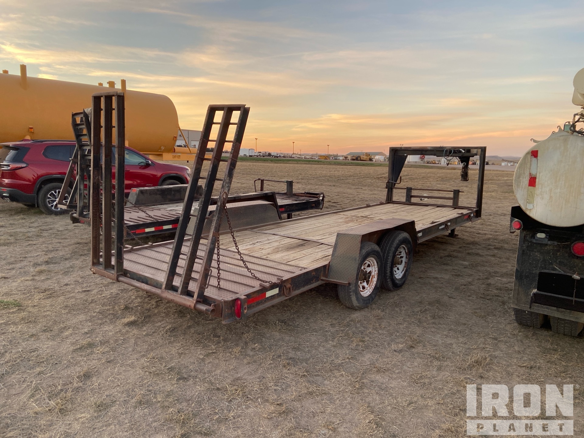 1999 Western 24 FT T/A GOOSENECK