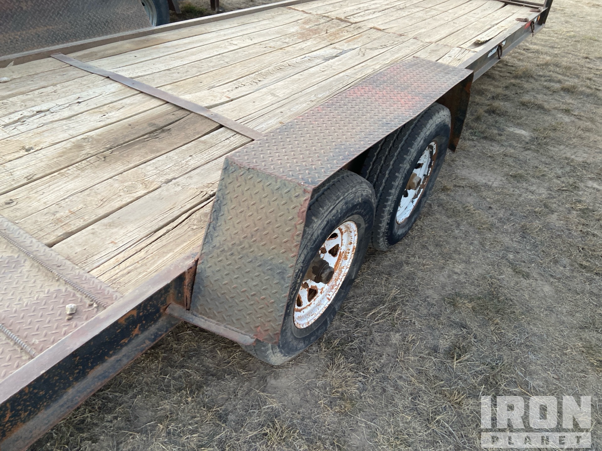 1999 Western 24 FT T/A GOOSENECK