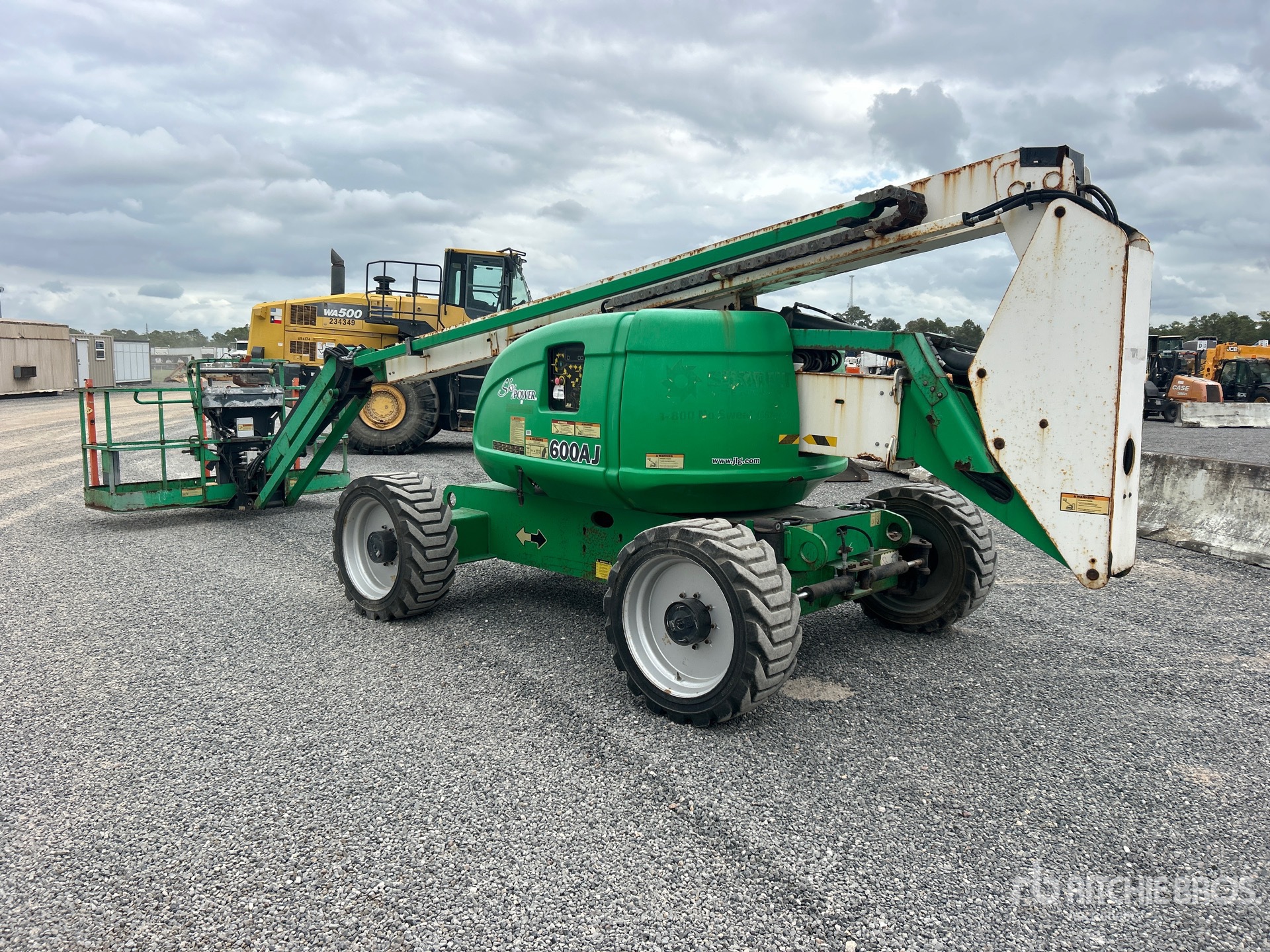 2018 JLG 600AJ