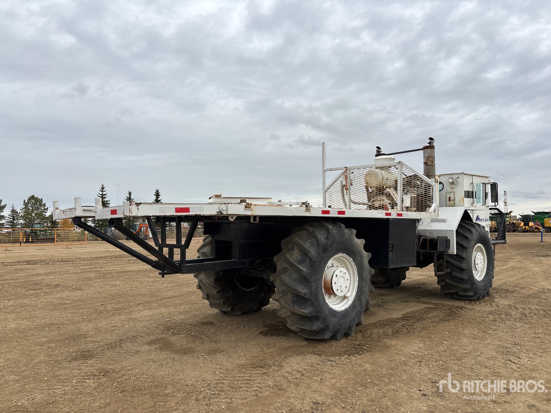 Mertz AWD Off Road Truck