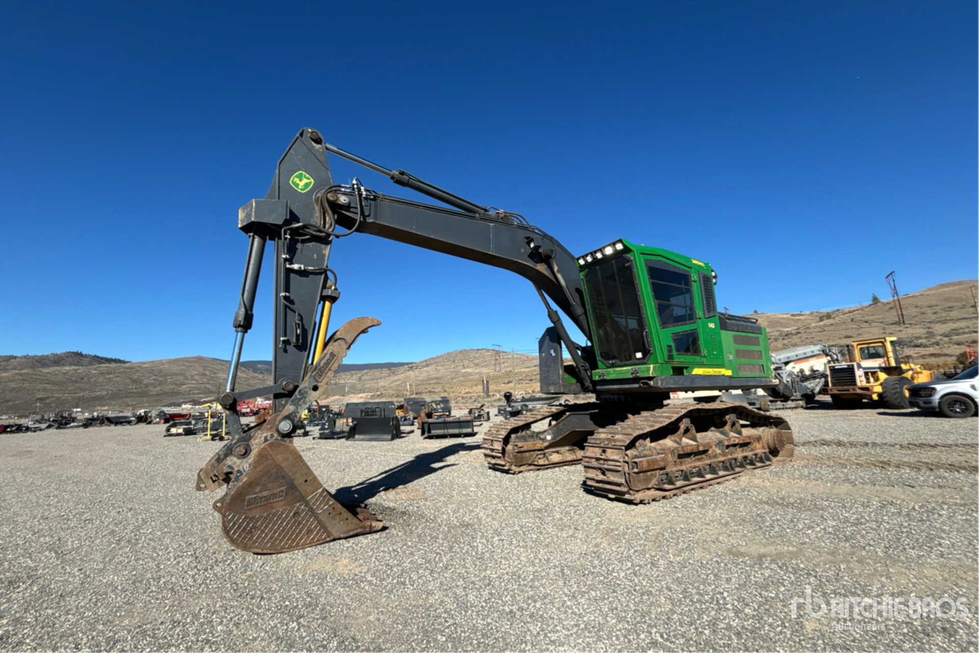 2018 John Deere 2654G