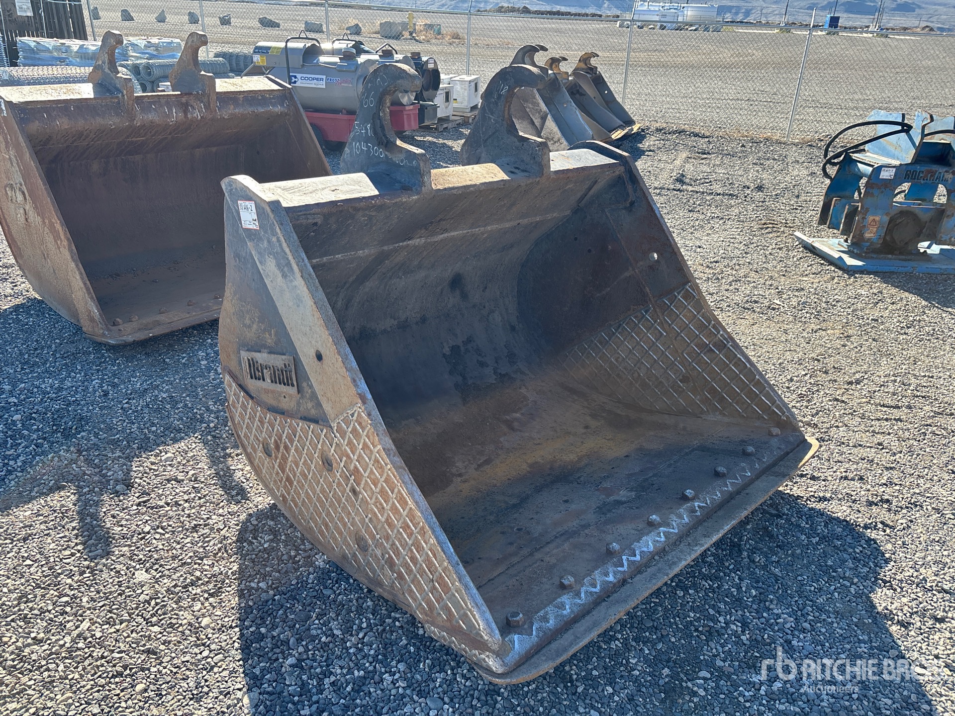 Brandt 60 IN Q/C CLEANUP