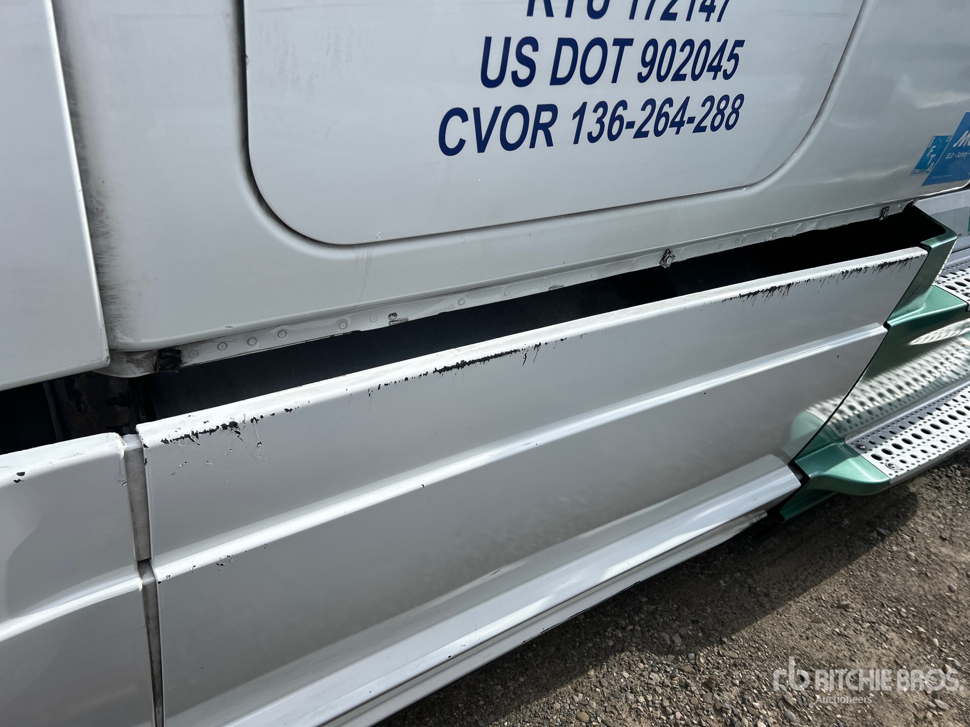 2014 Freightliner CASCADIA 125