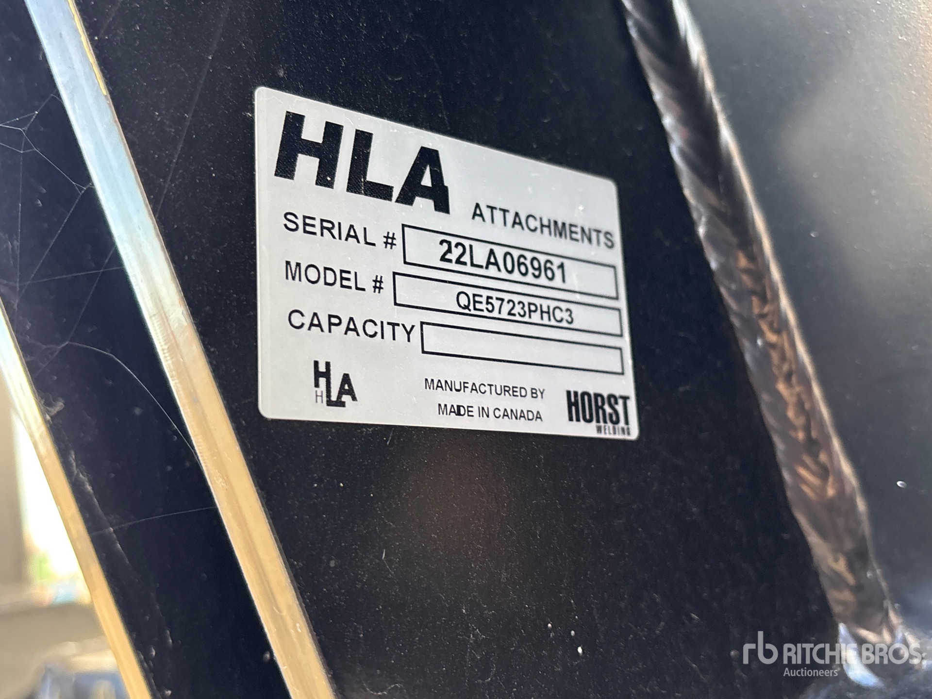 2022 Hla Snow QE5723PHC3