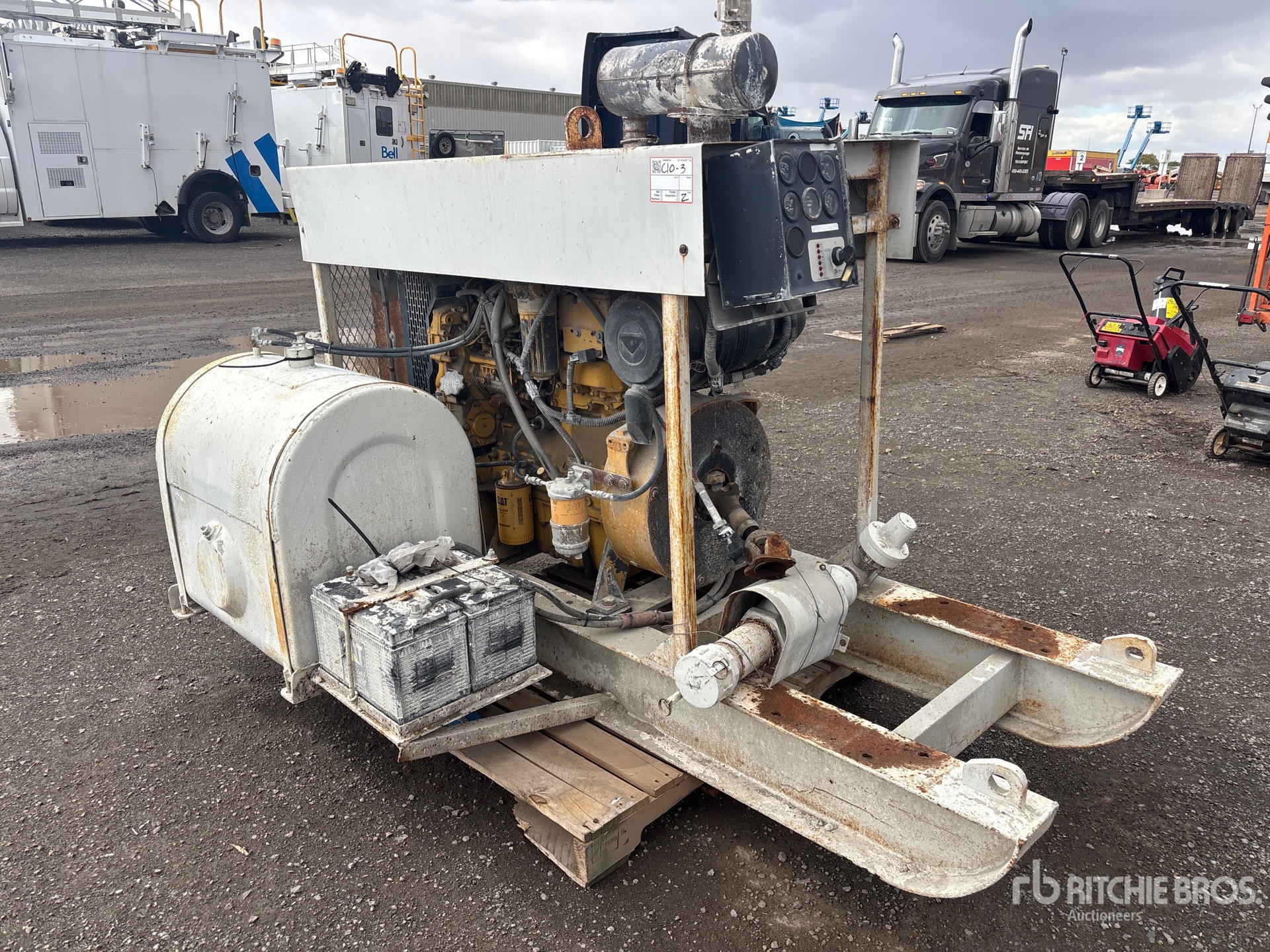 Photo of Caterpillar C4.4