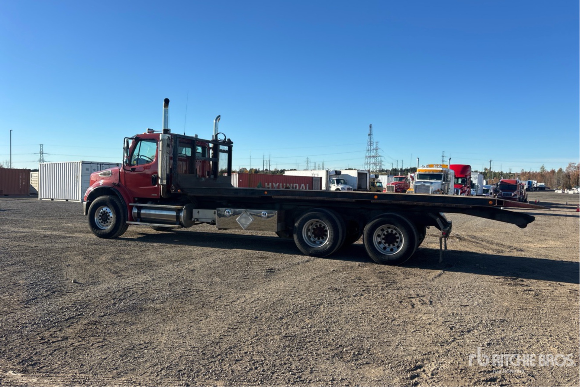2007 Freightliner M2 112