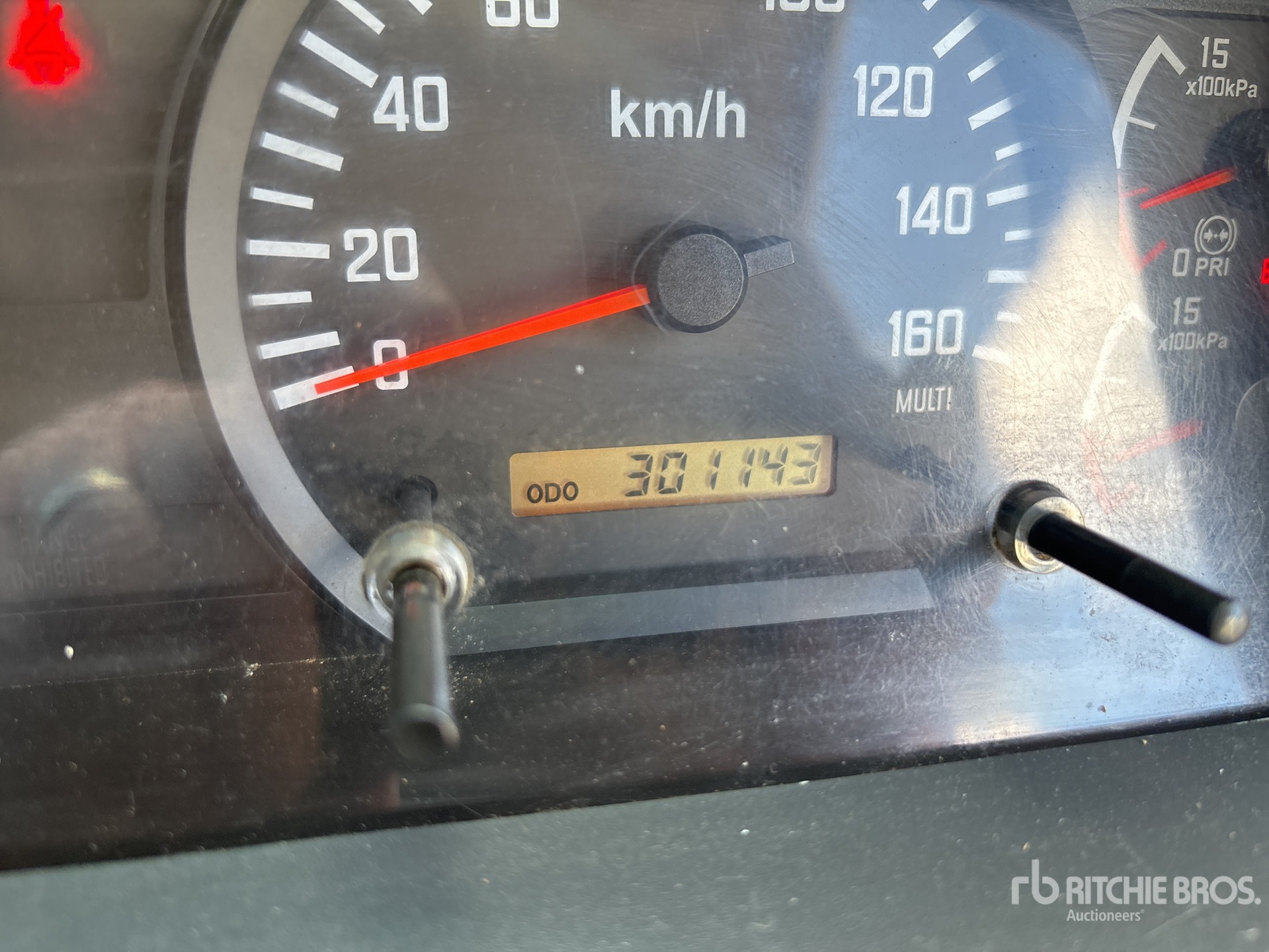 2013 Isuzu FSR850