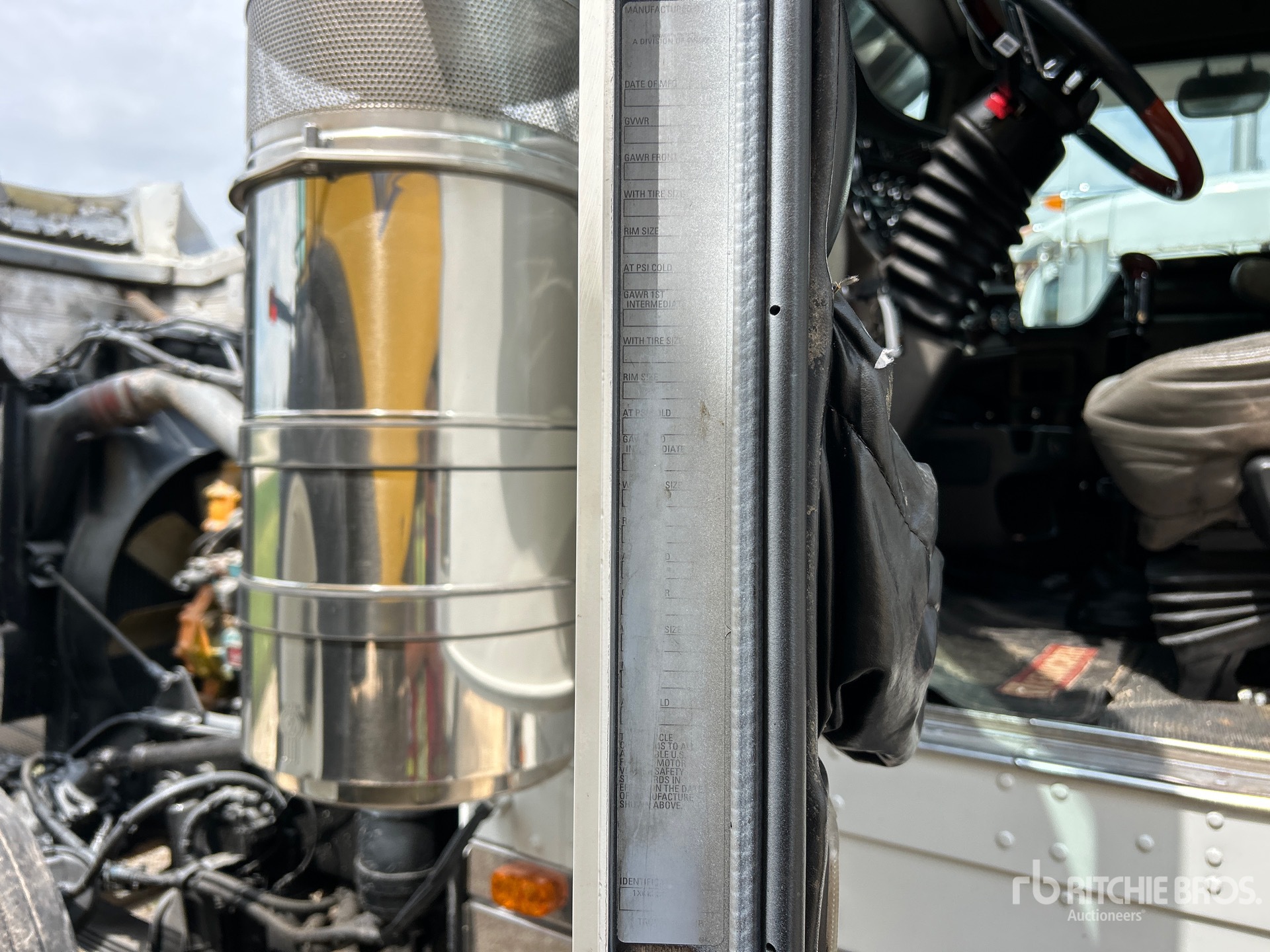 2002 Kenworth W900L