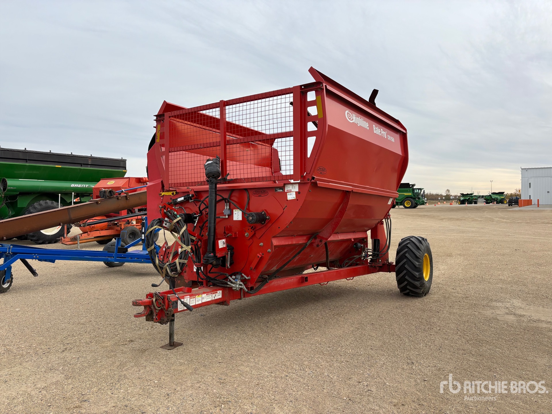 Photo of 2016 Highline BALE PRO CFR960