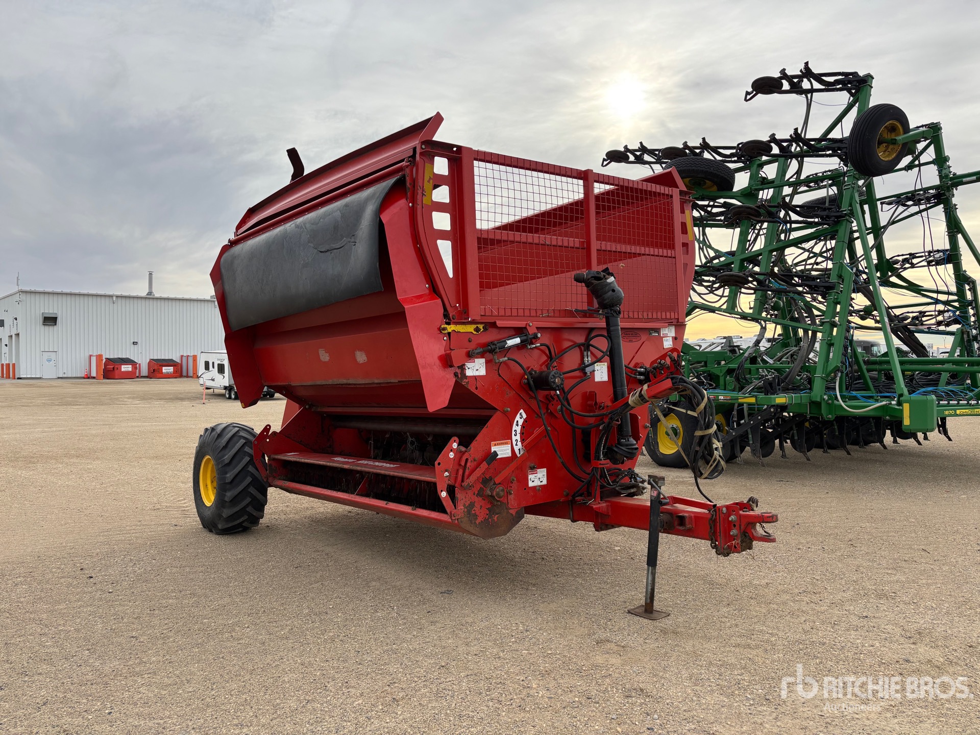 2016 Highline BALE PRO CFR960