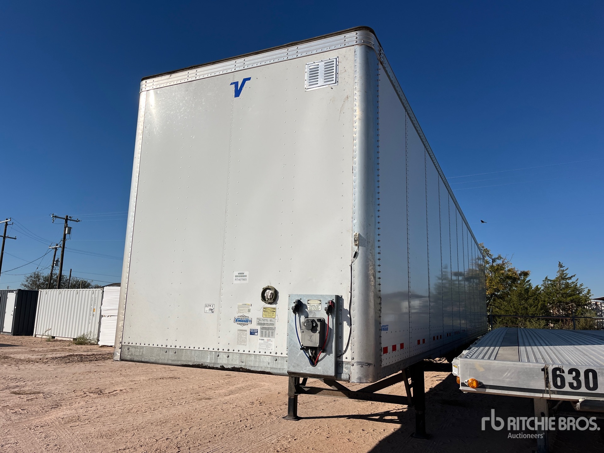 Photo of 2024 Vanguard 53 ft T/A