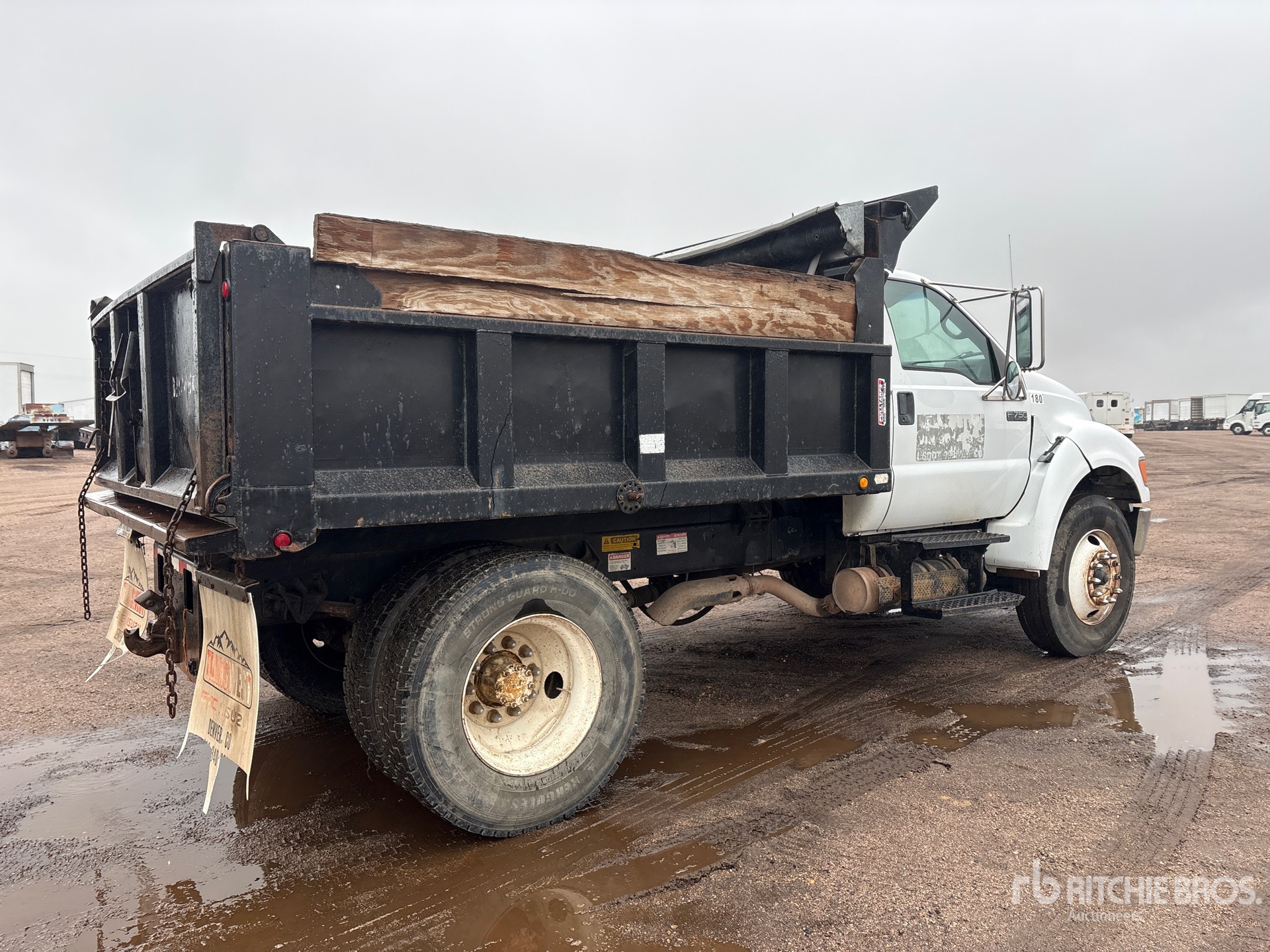 2009 Ford F-750