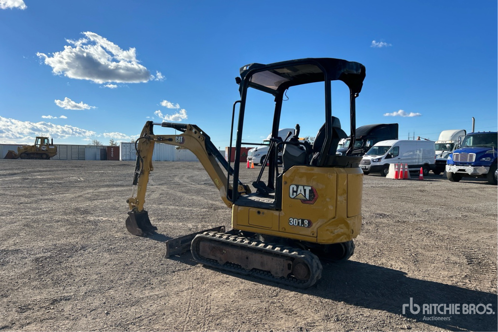 2022 Caterpillar 301.8