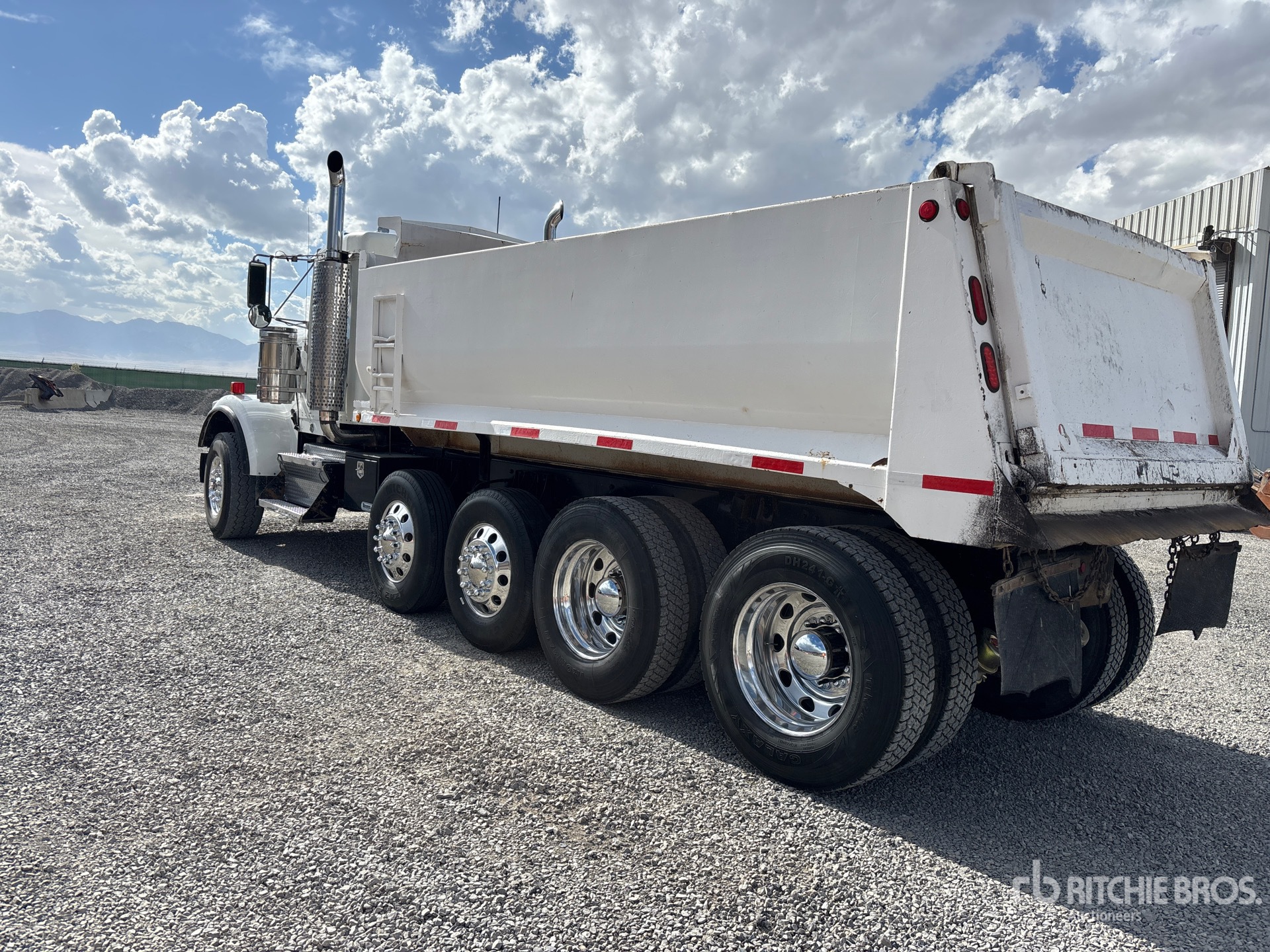 1998 Kenworth W900