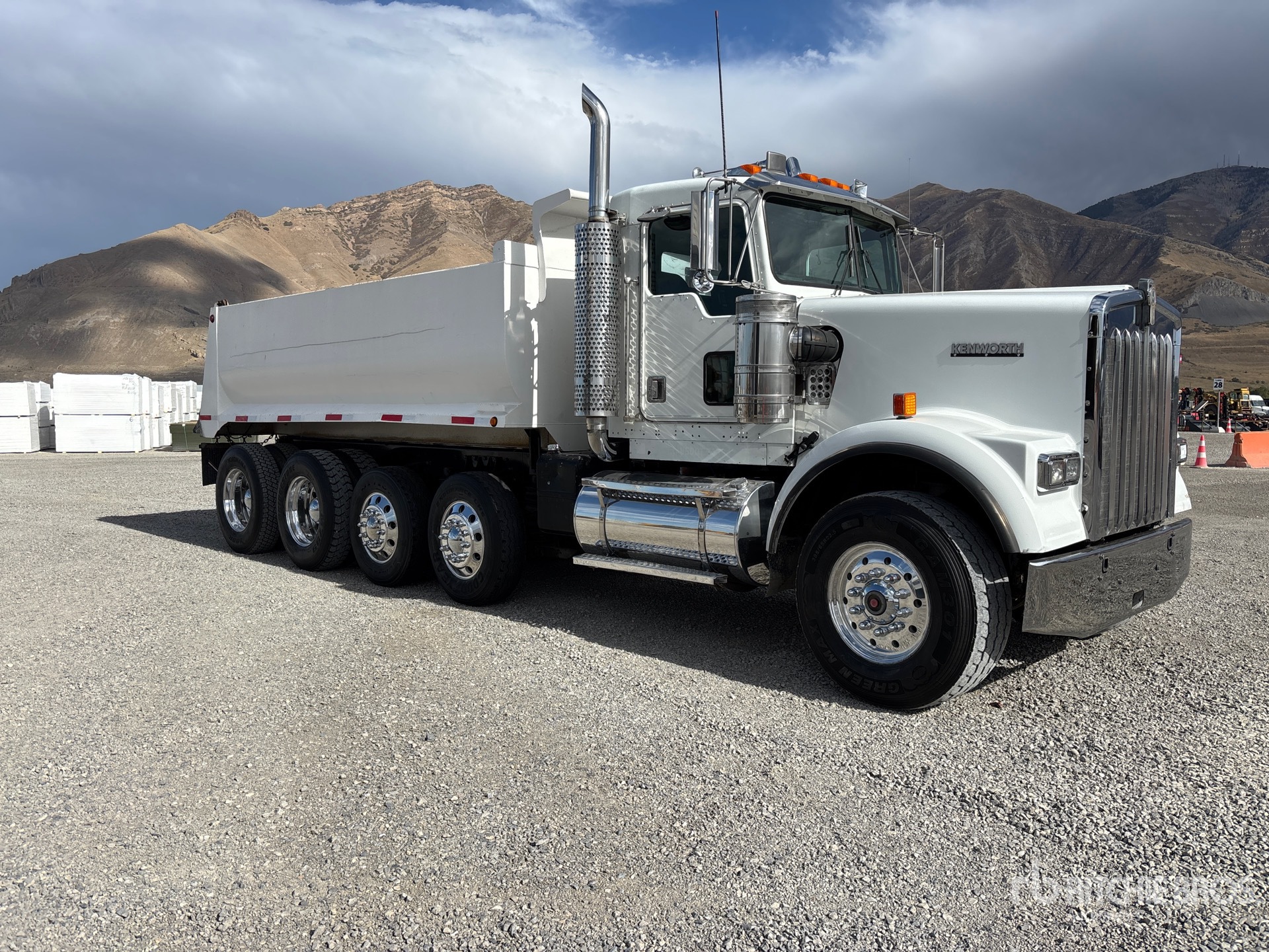 1998 Kenworth W900