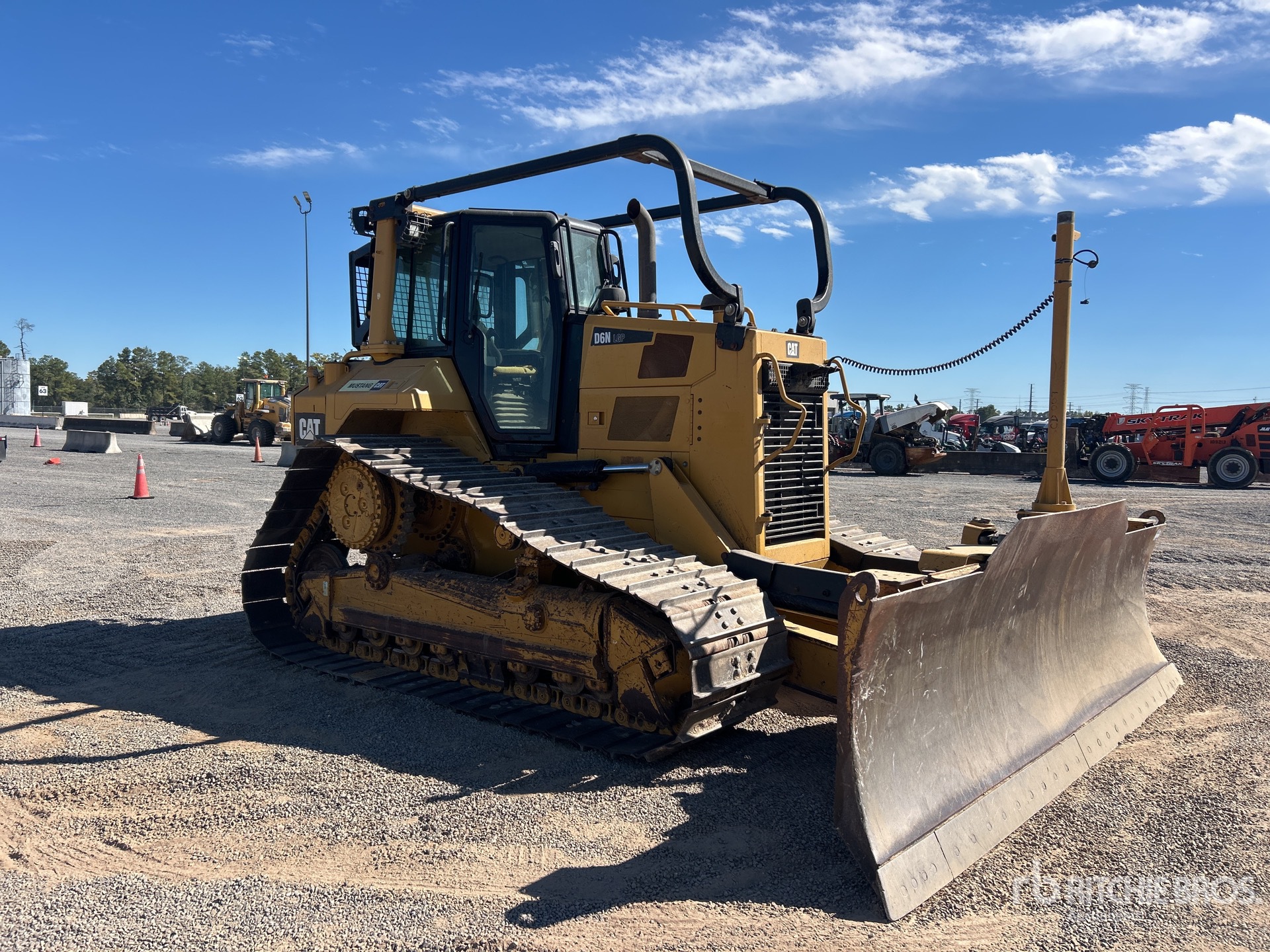 2016 Caterpillar D6N LGP