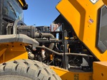 Moteur with Engine - Left Side