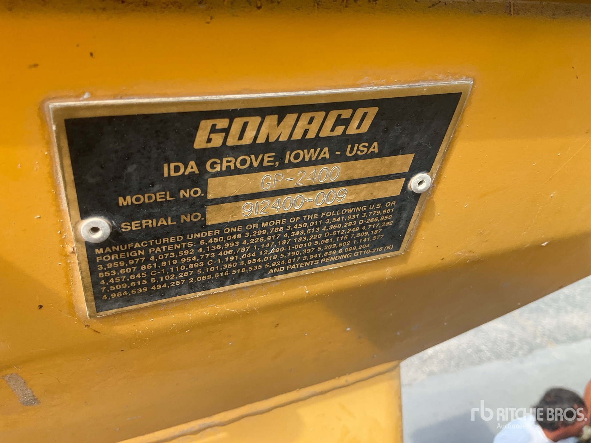 Photo of 2011 Gomaco GP2400