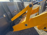 Chassis with Tilt Linkage