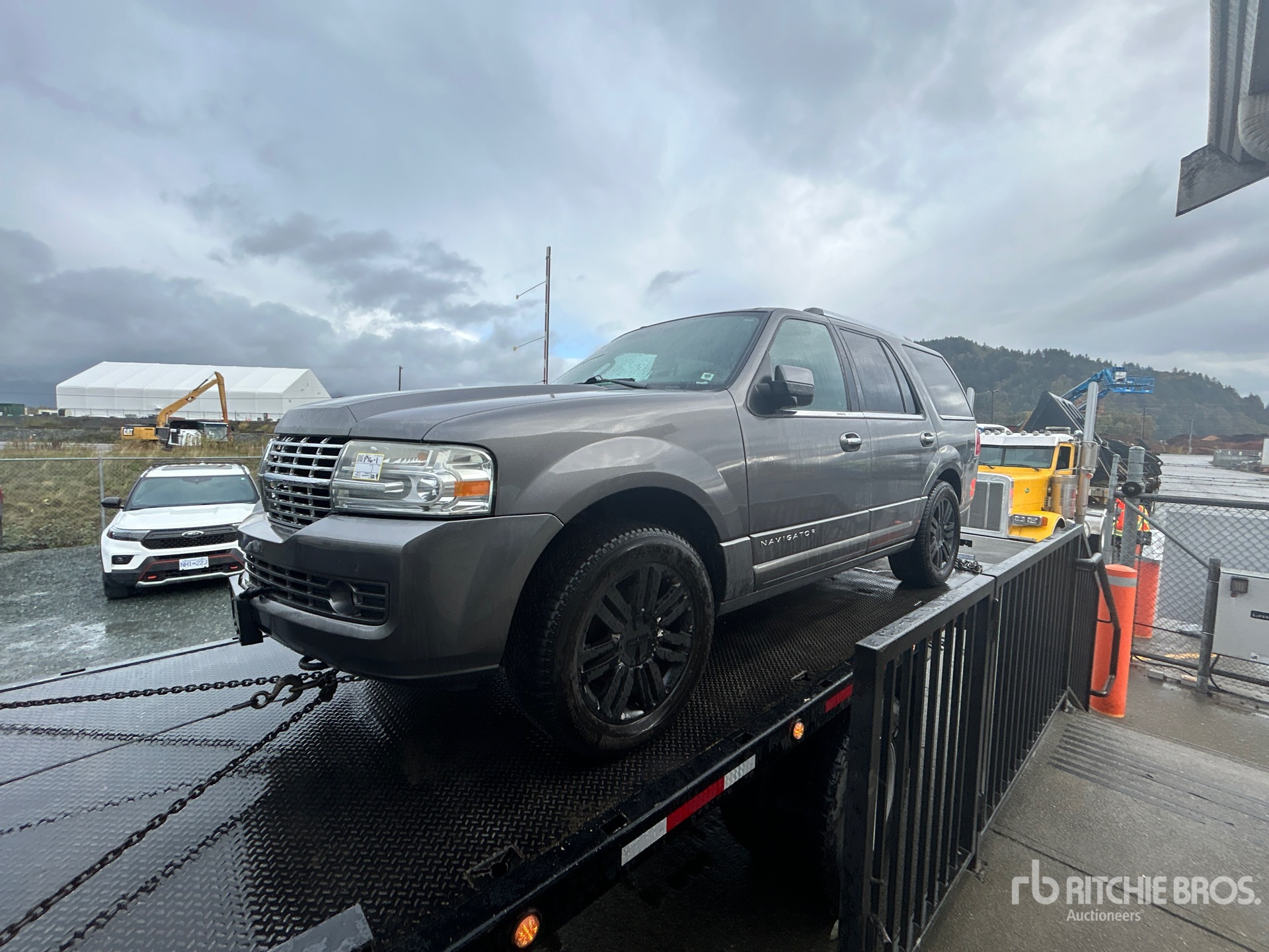 2011 Lincoln NAVIGATOR