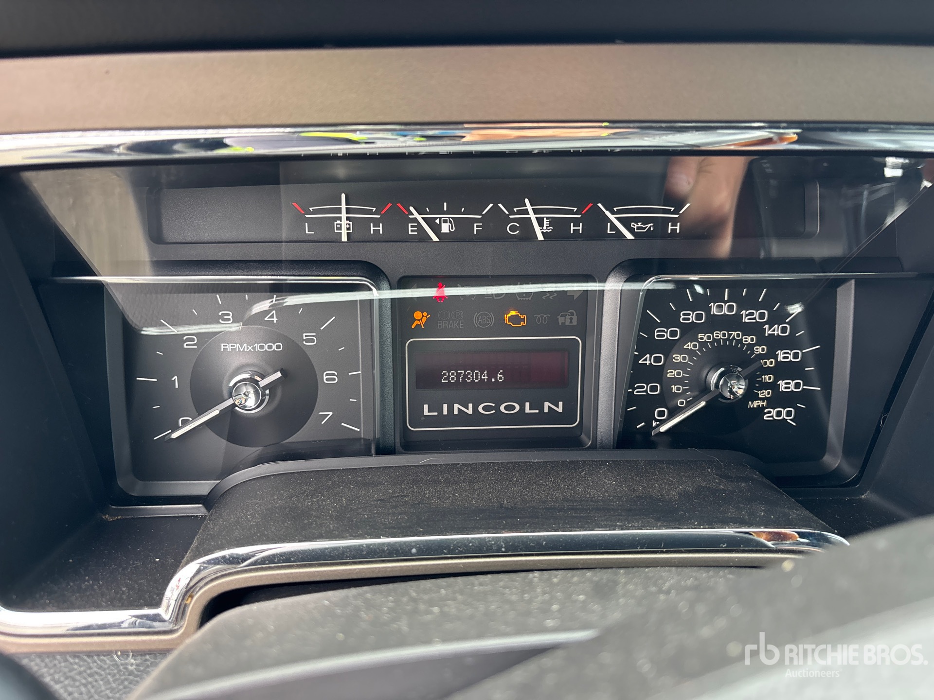 2011 Lincoln NAVIGATOR