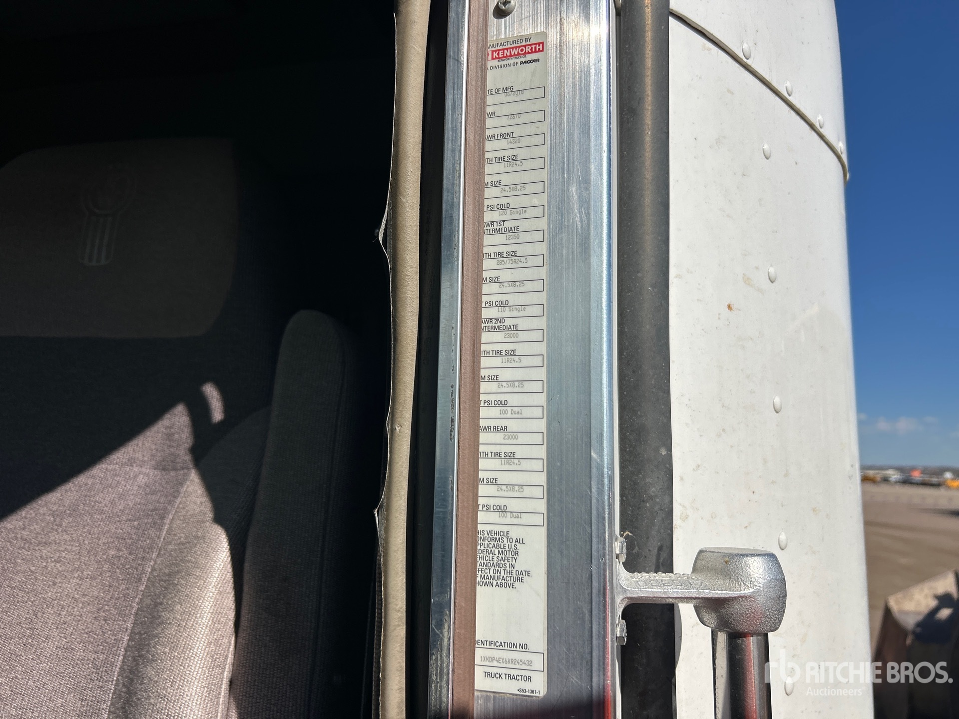 2019 Kenworth T800