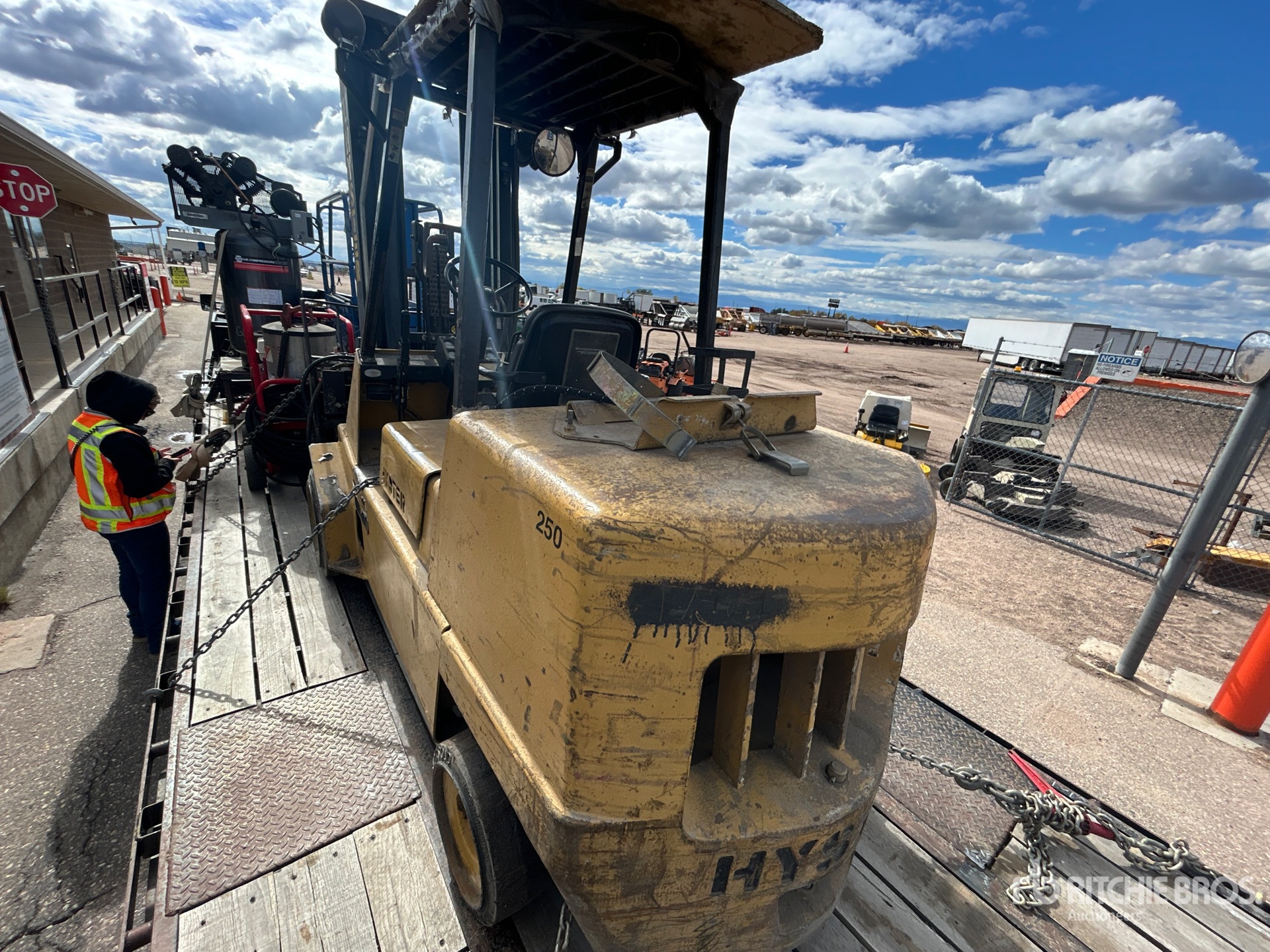 Photo of Hyster S120XLS