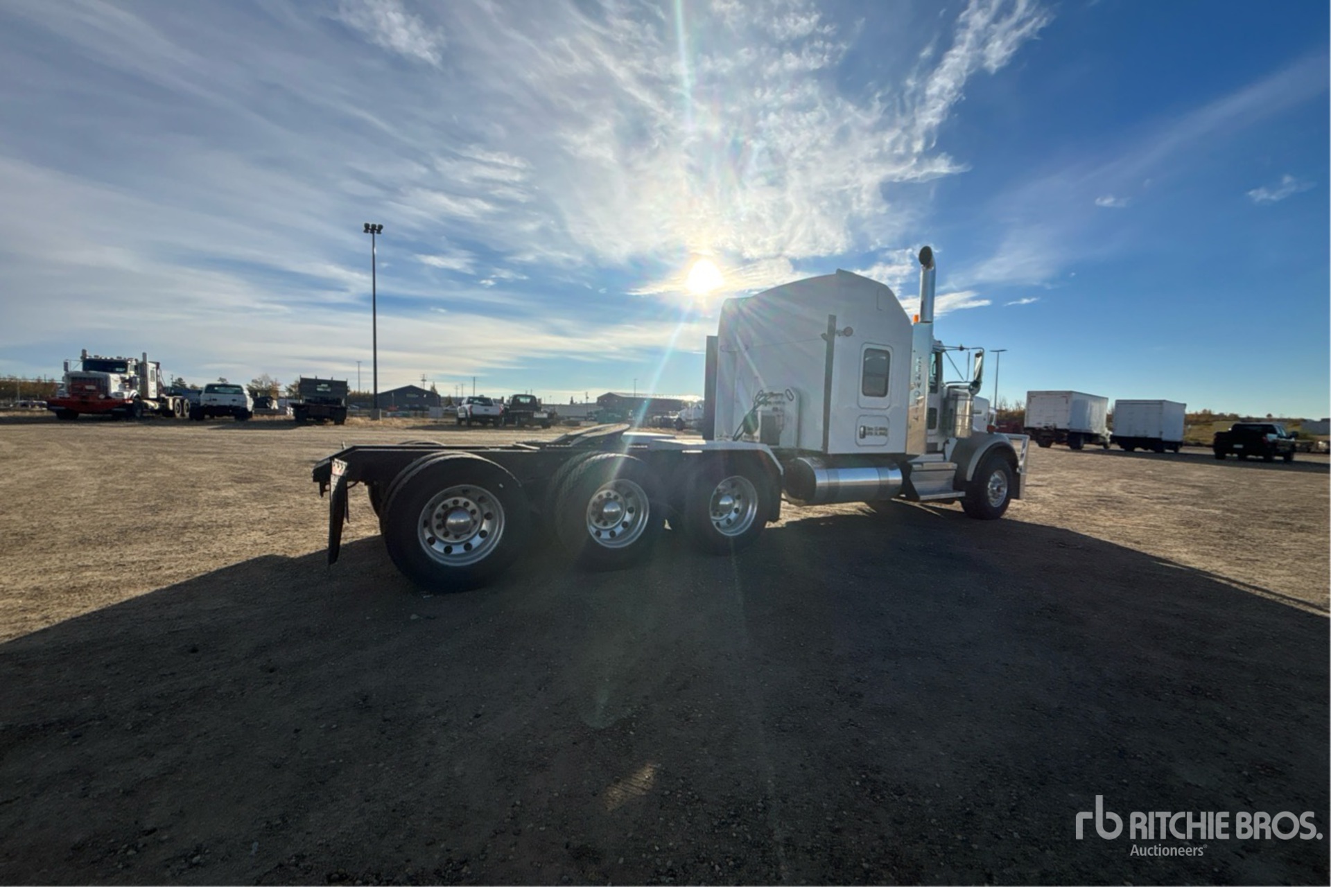 2018 Kenworth W900