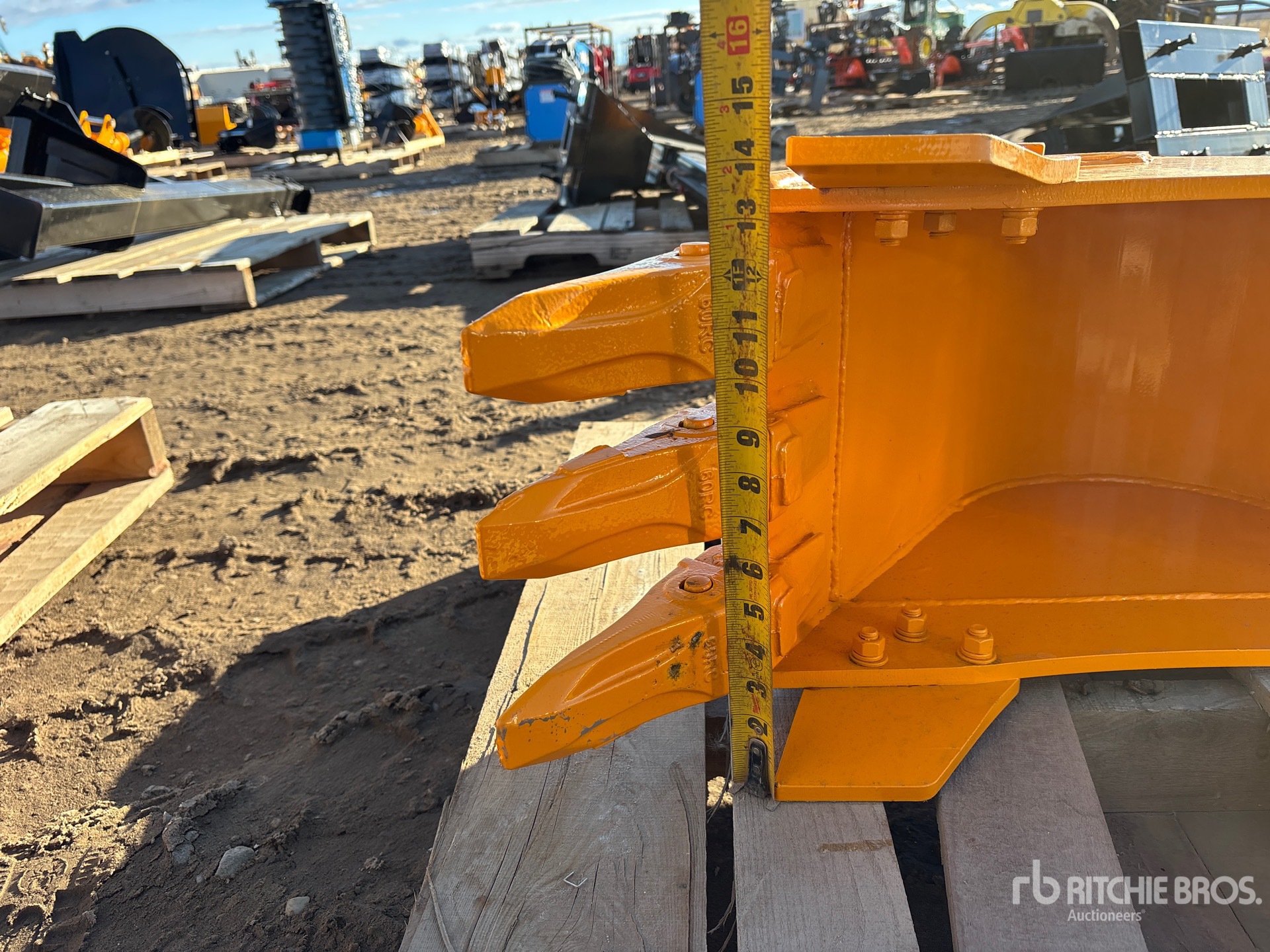 2026 GIYI 12 IN DIGGING - FITS CAT 305 (U ...